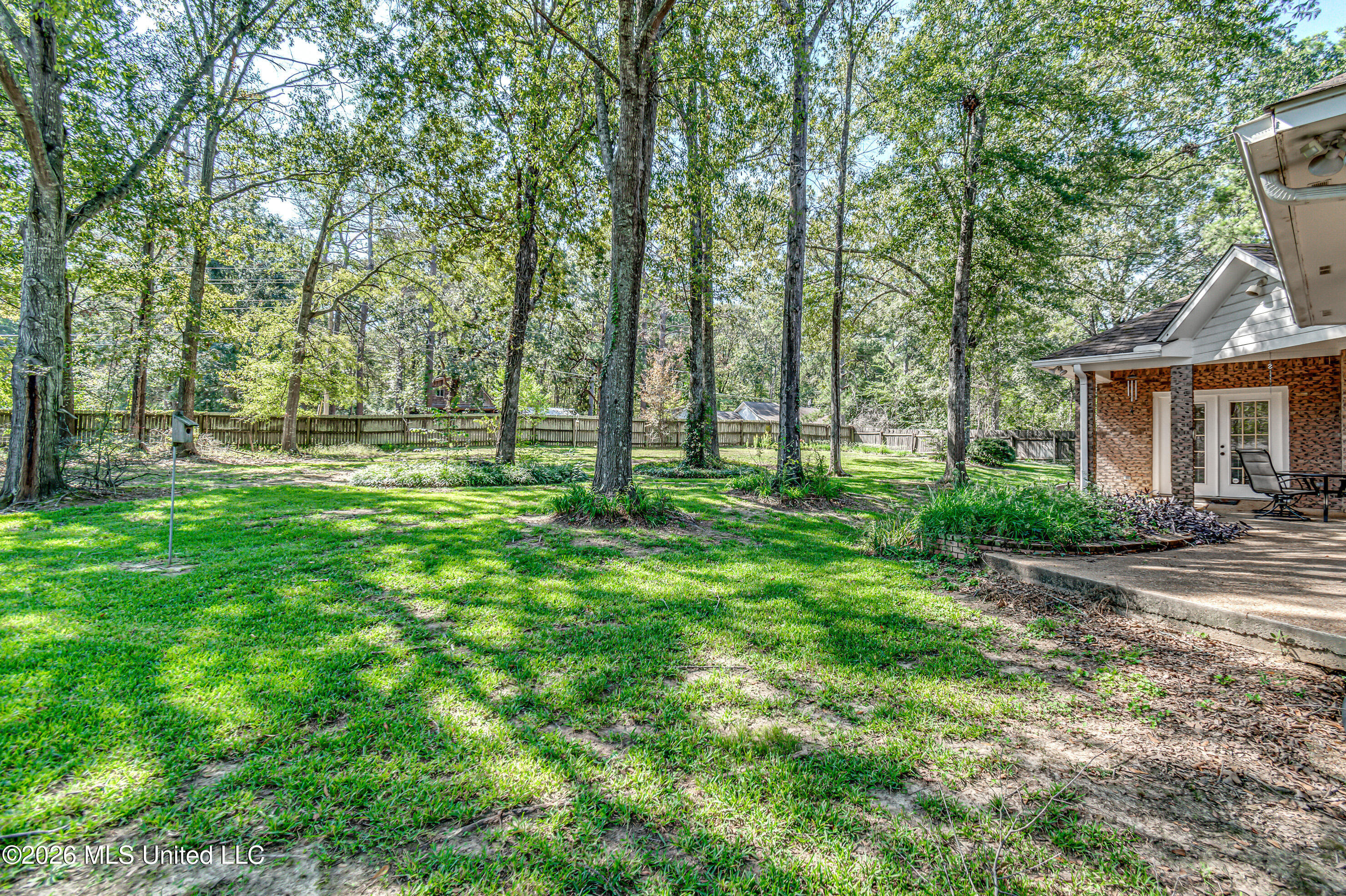 204 Woodrun Drive Property Photo 11