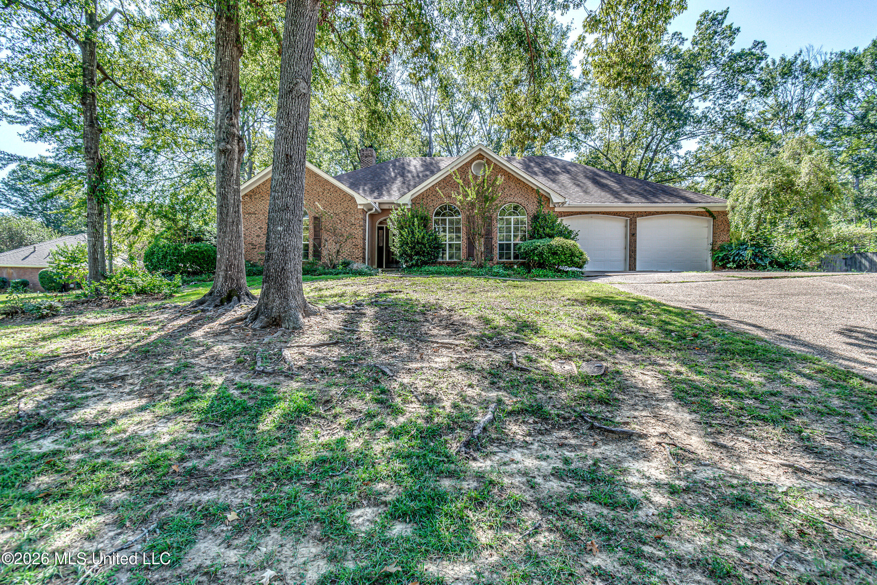 204 Woodrun Drive Property Photo 14