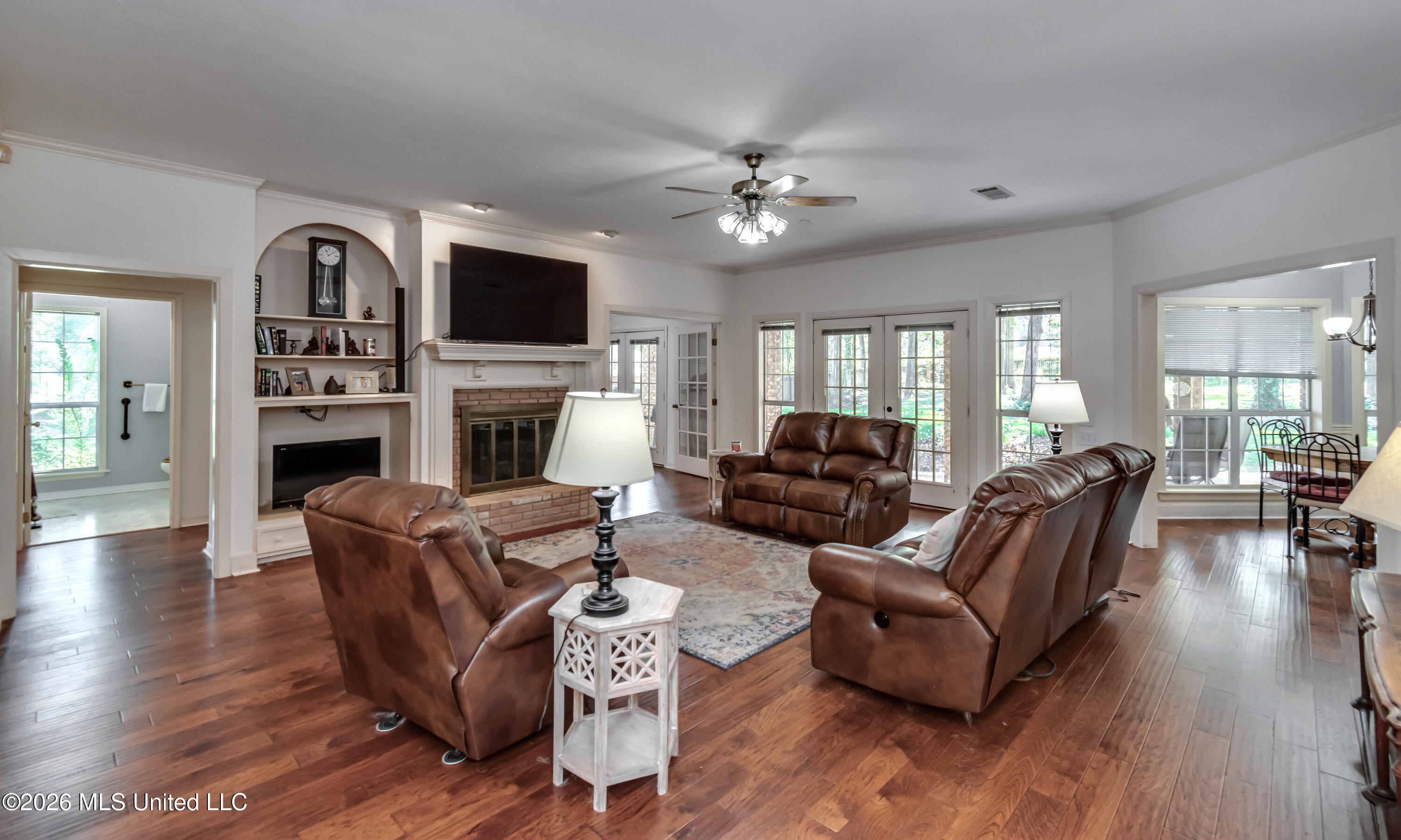 204 Woodrun Drive Property Photo 25
