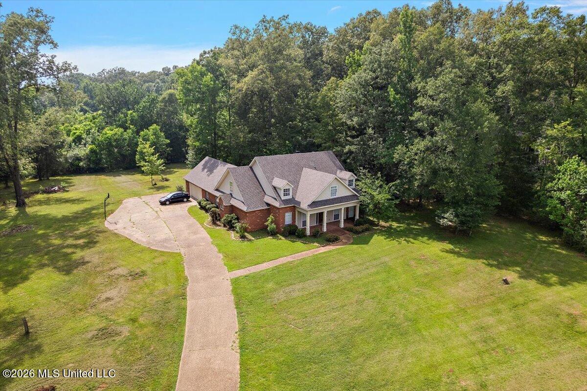 5049 Springridge Road Property Photo 2