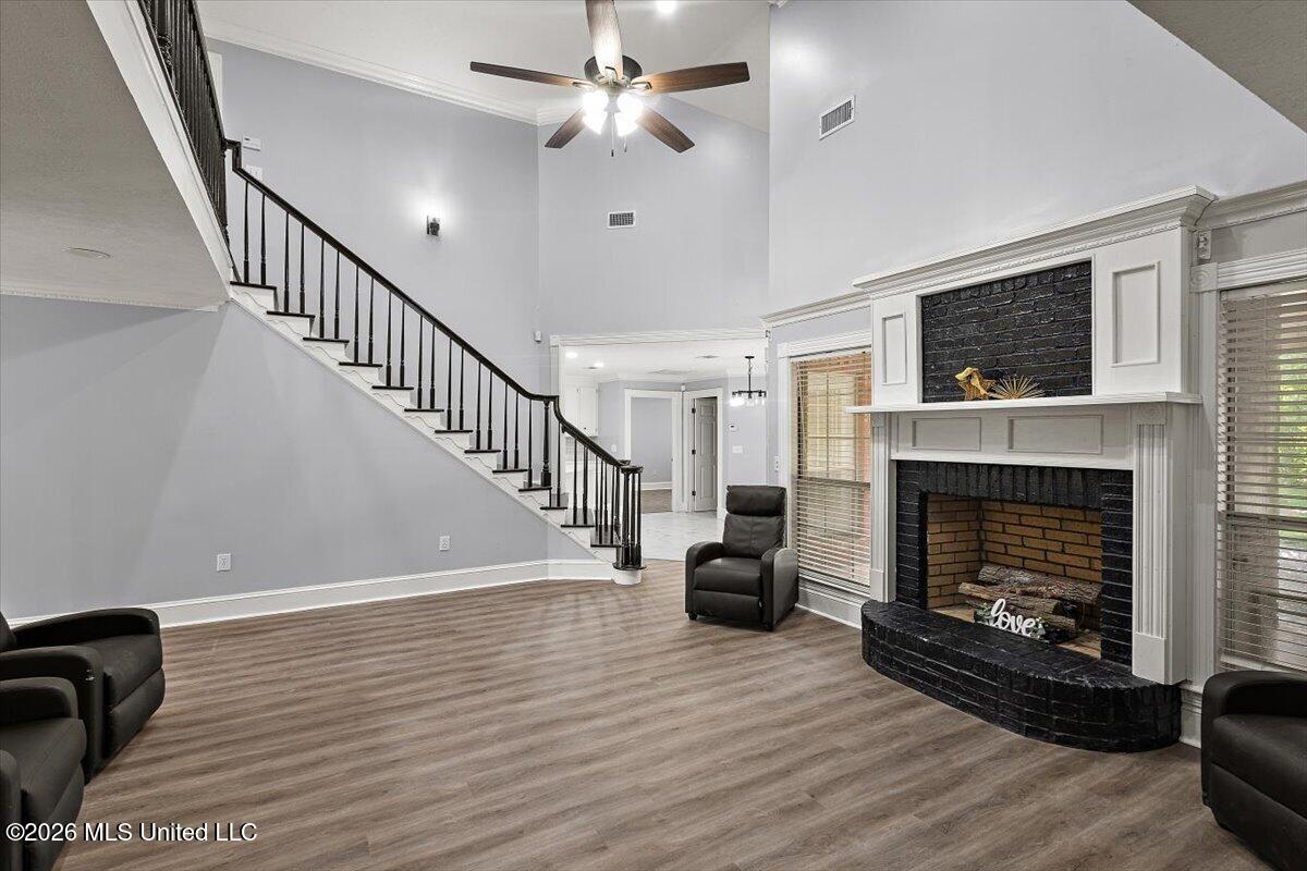 5049 Springridge Road Property Photo 10