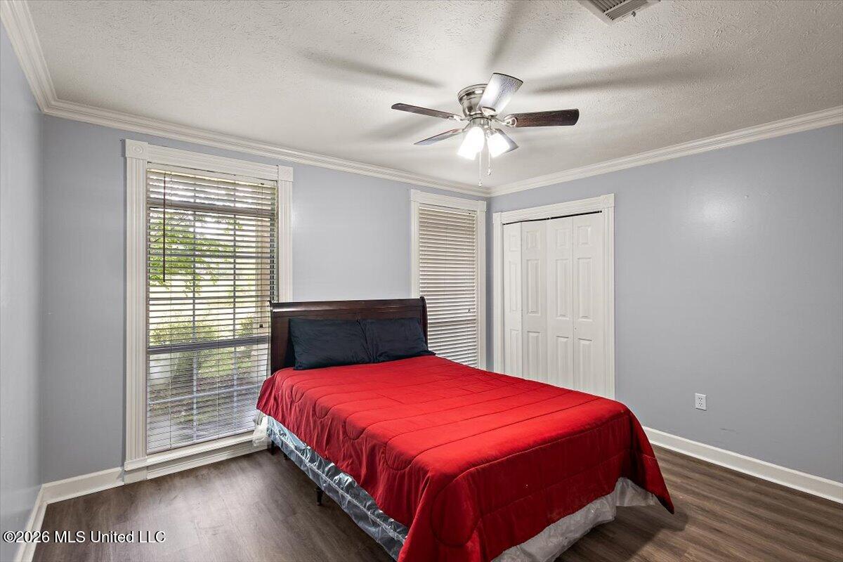 5049 Springridge Road Property Photo 27