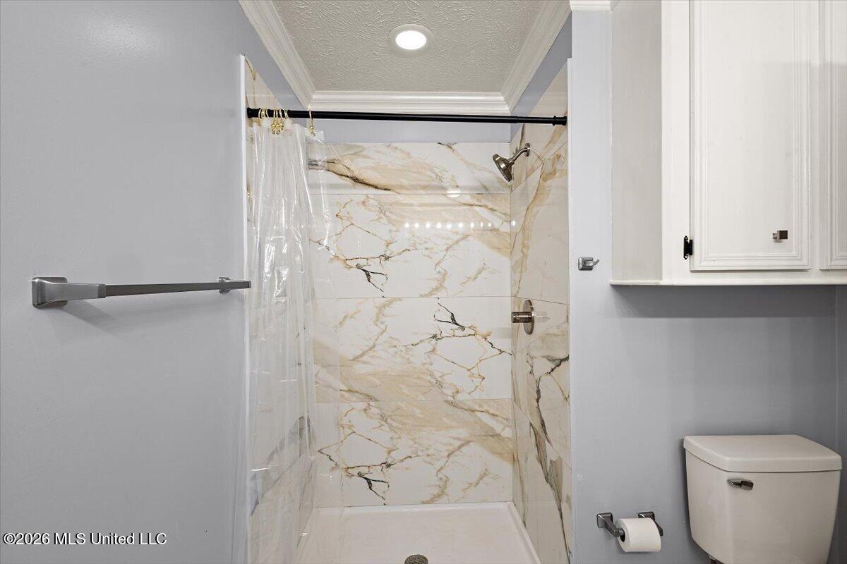 5049 Springridge Road Property Photo 29