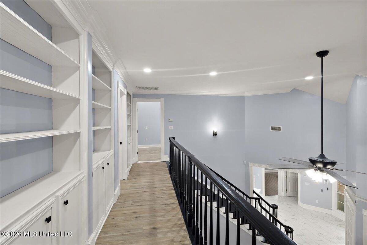 5049 Springridge Road Property Photo 32