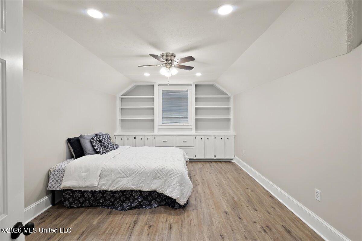 5049 Springridge Road Property Photo 37