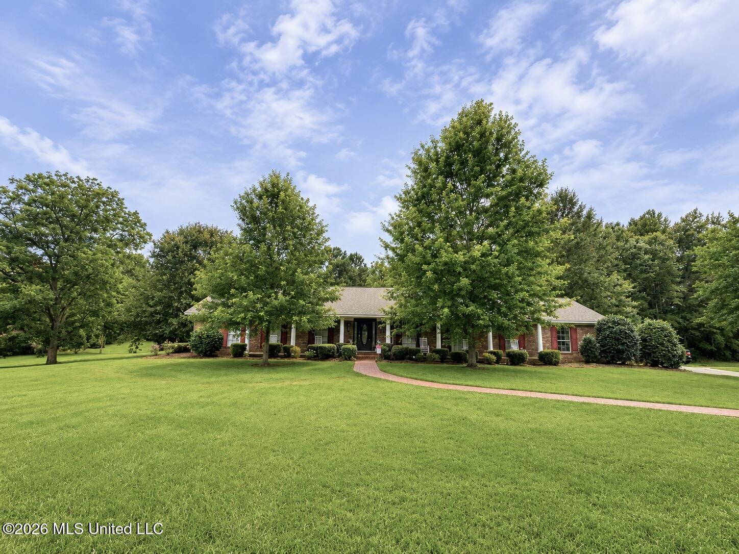 657 Simpson Highway 149 Property Photo 1