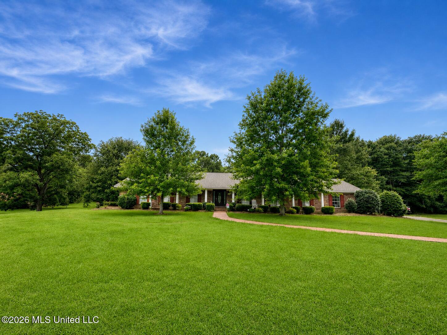 657 Simpson Highway 149 Property Photo 2