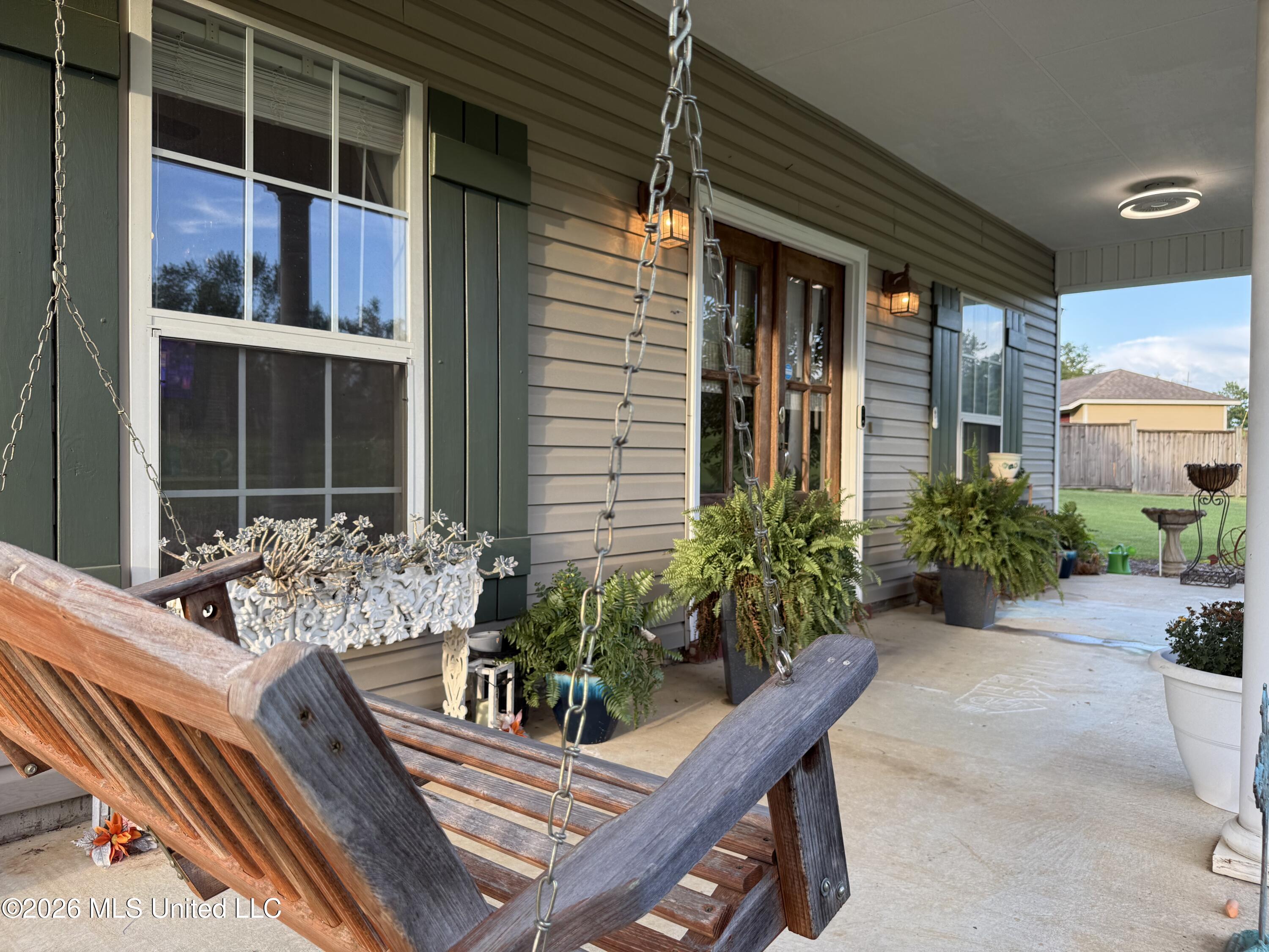 11 Rolling Green Circle Property Photo 4