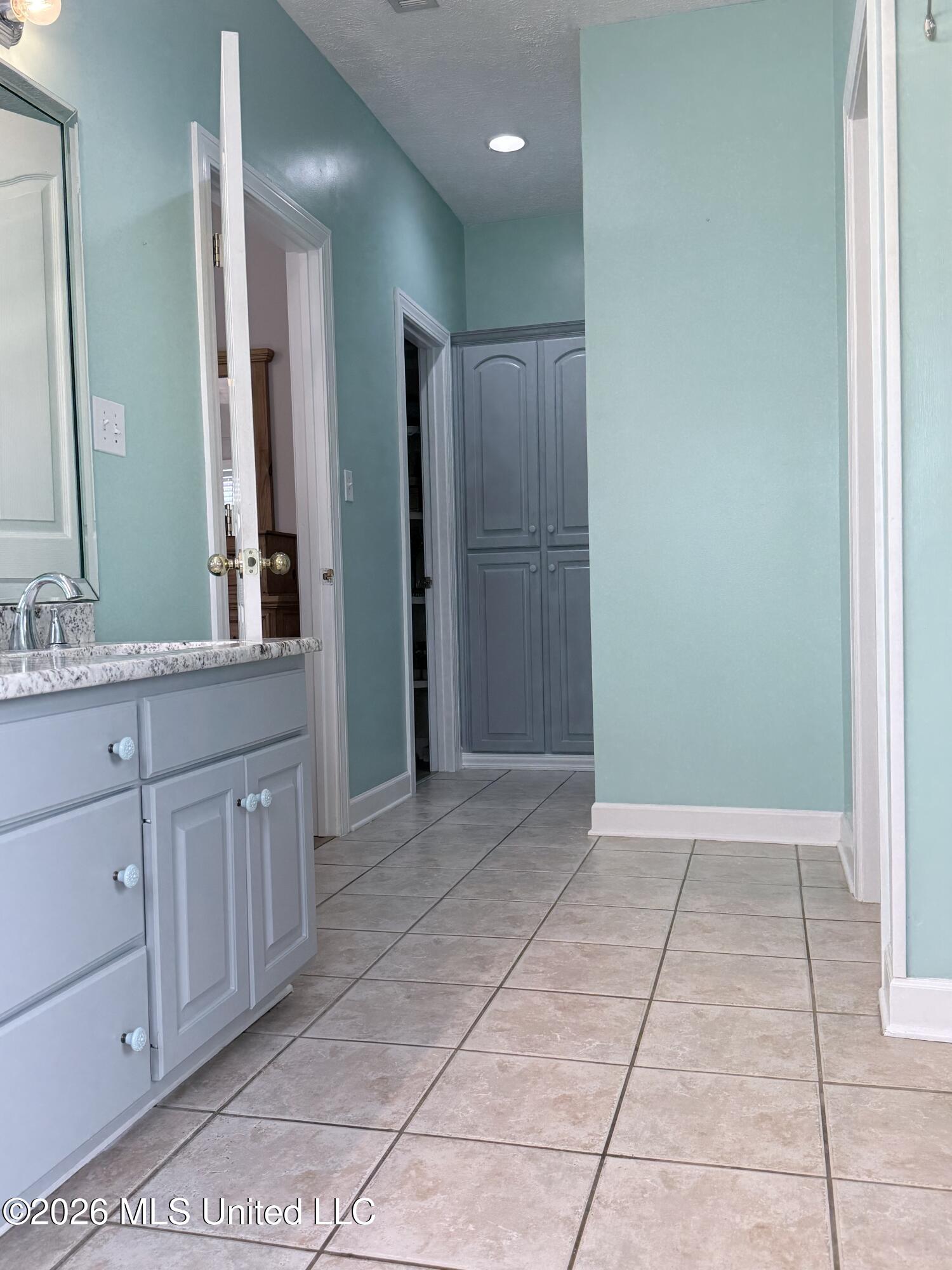 11 Rolling Green Circle Property Photo 29
