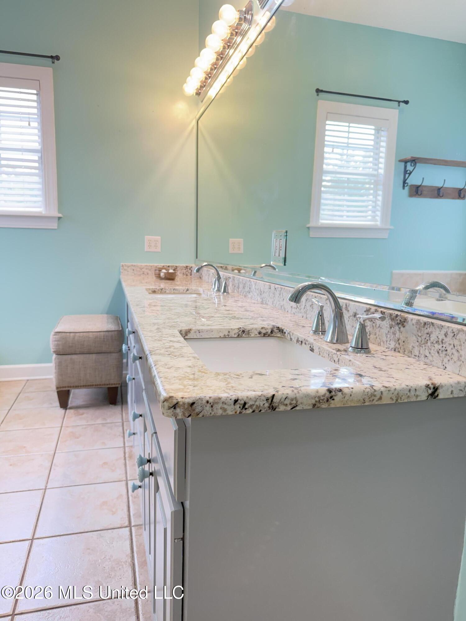 11 Rolling Green Circle Property Photo 34