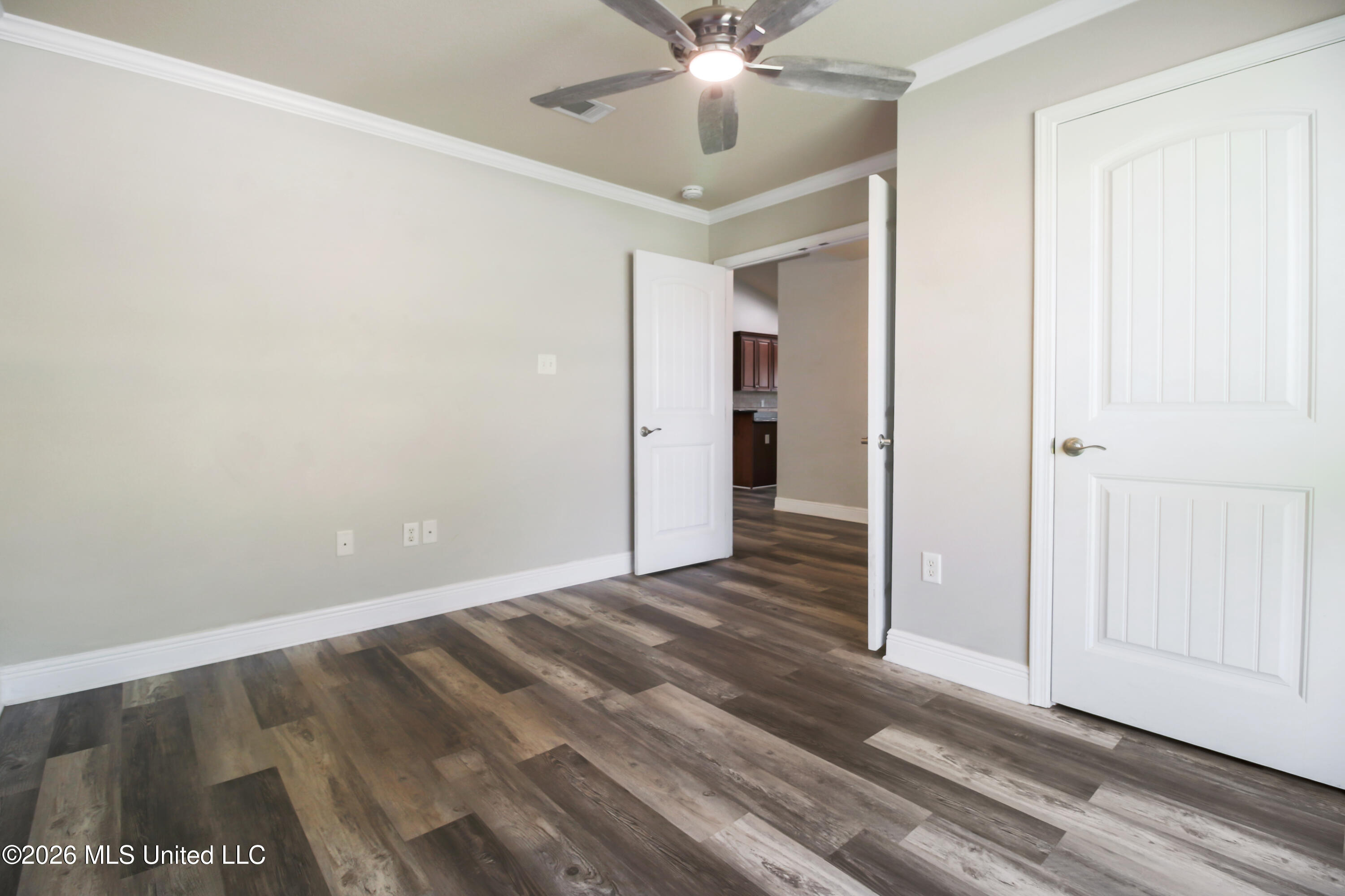 14674 Canal Crossing Boulevard Property Photo 8