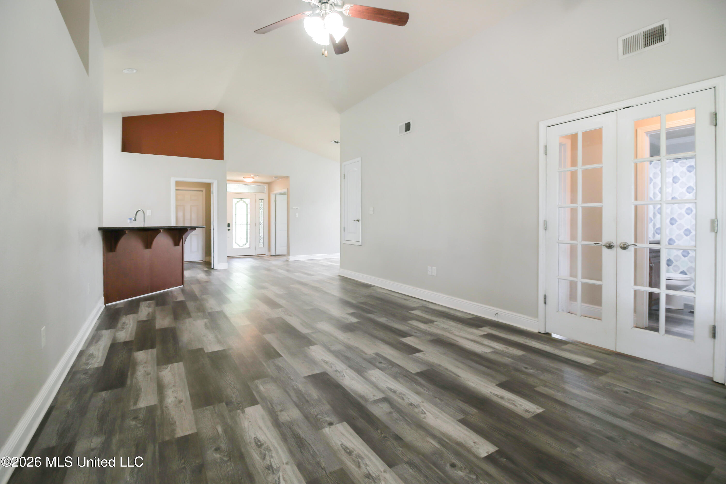 14674 Canal Crossing Boulevard Property Photo 15
