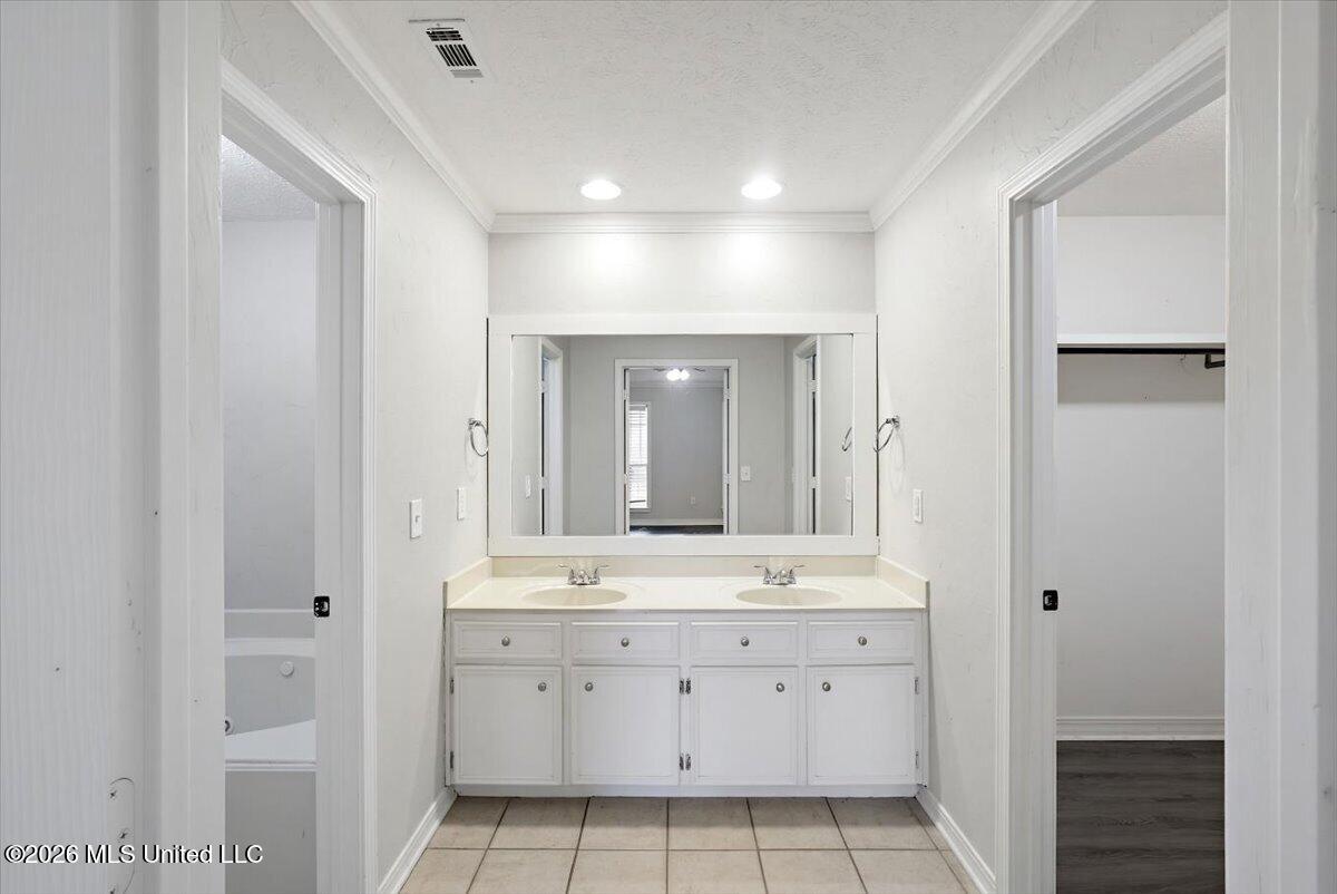 108 Cypress Ridge Drive Property Photo 16