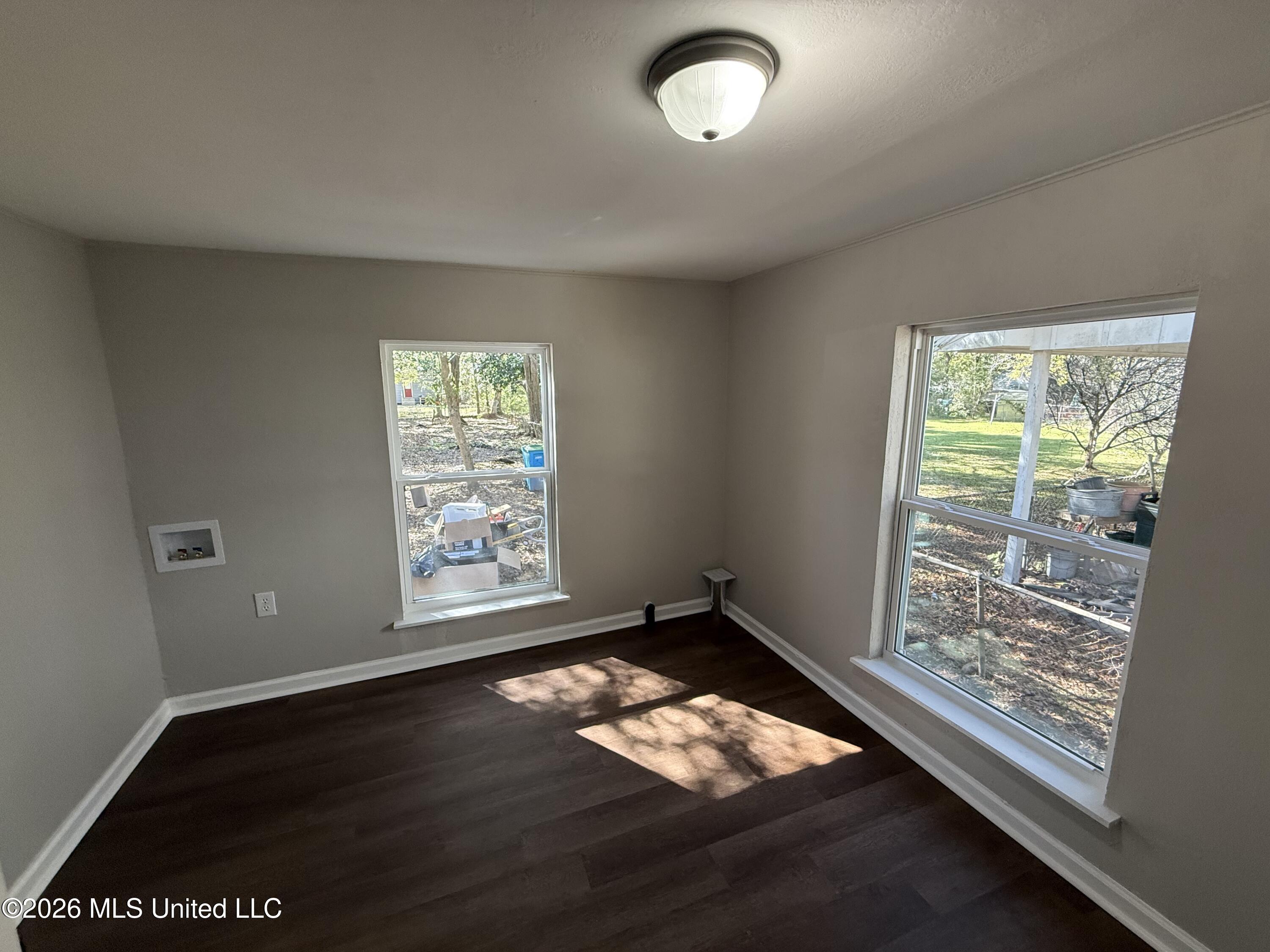 1811 Wilson Avenue Property Photo 5