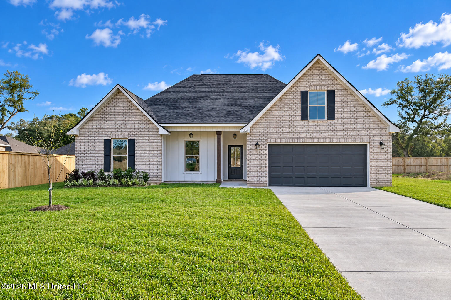 5805 Tile Fish Drive Property Photo 1