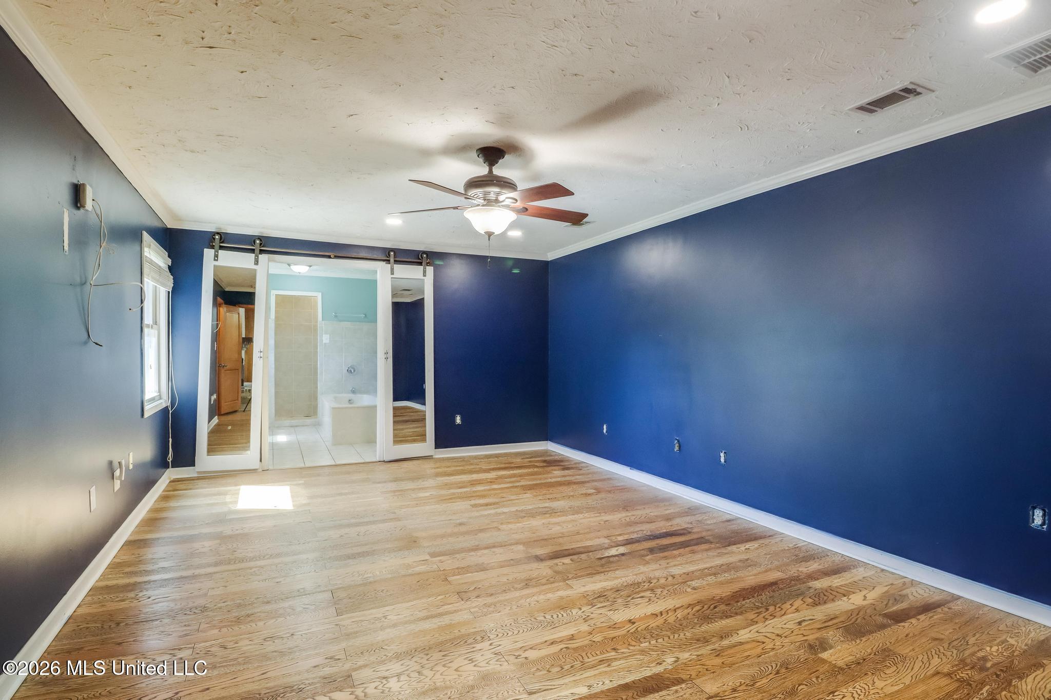 11201 Creek Drive Property Photo 13