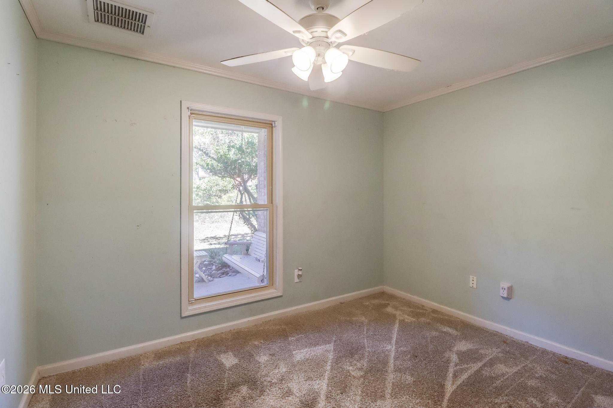 11201 Creek Drive Property Photo 22