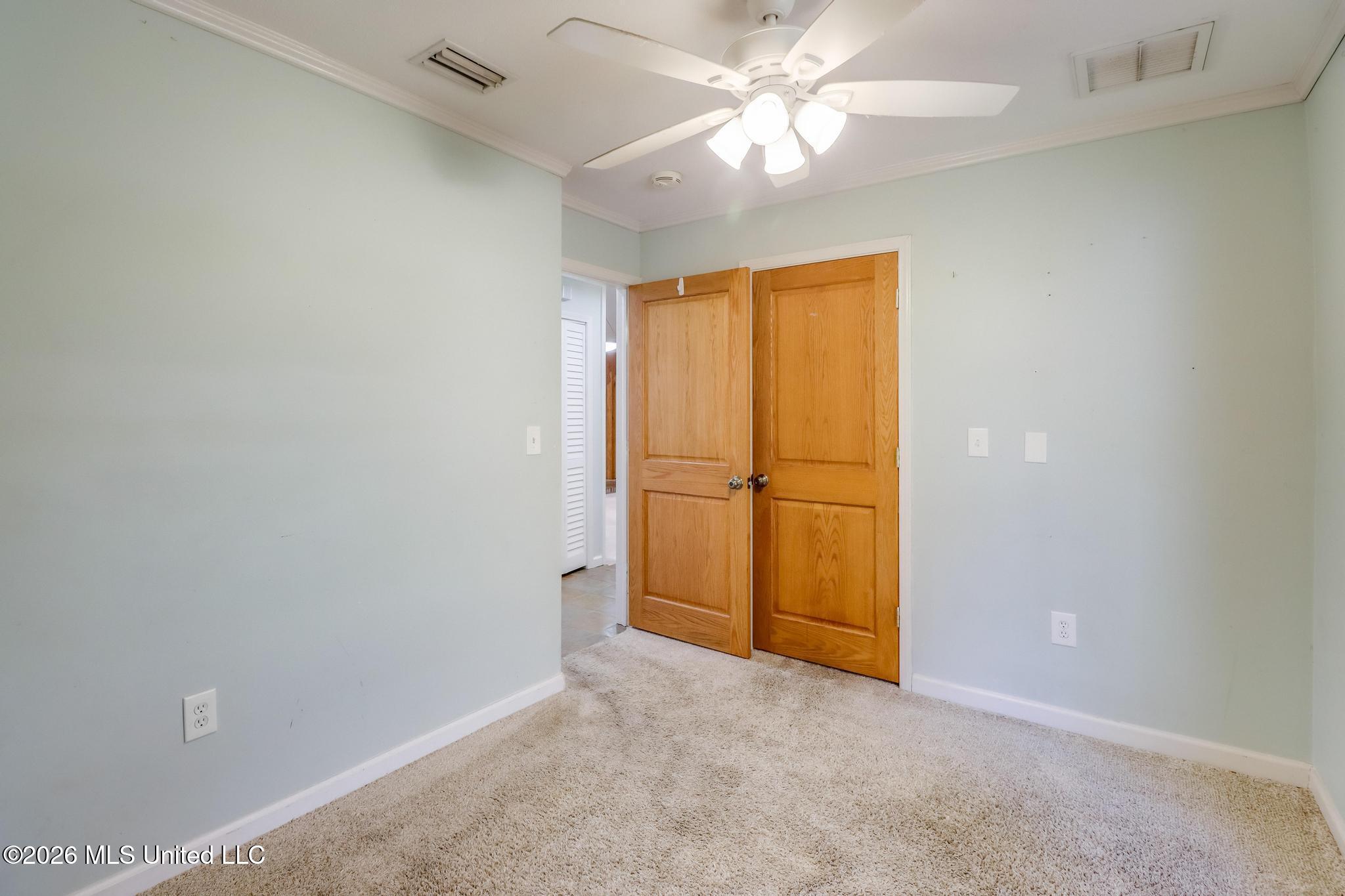 11201 Creek Drive Property Photo 23