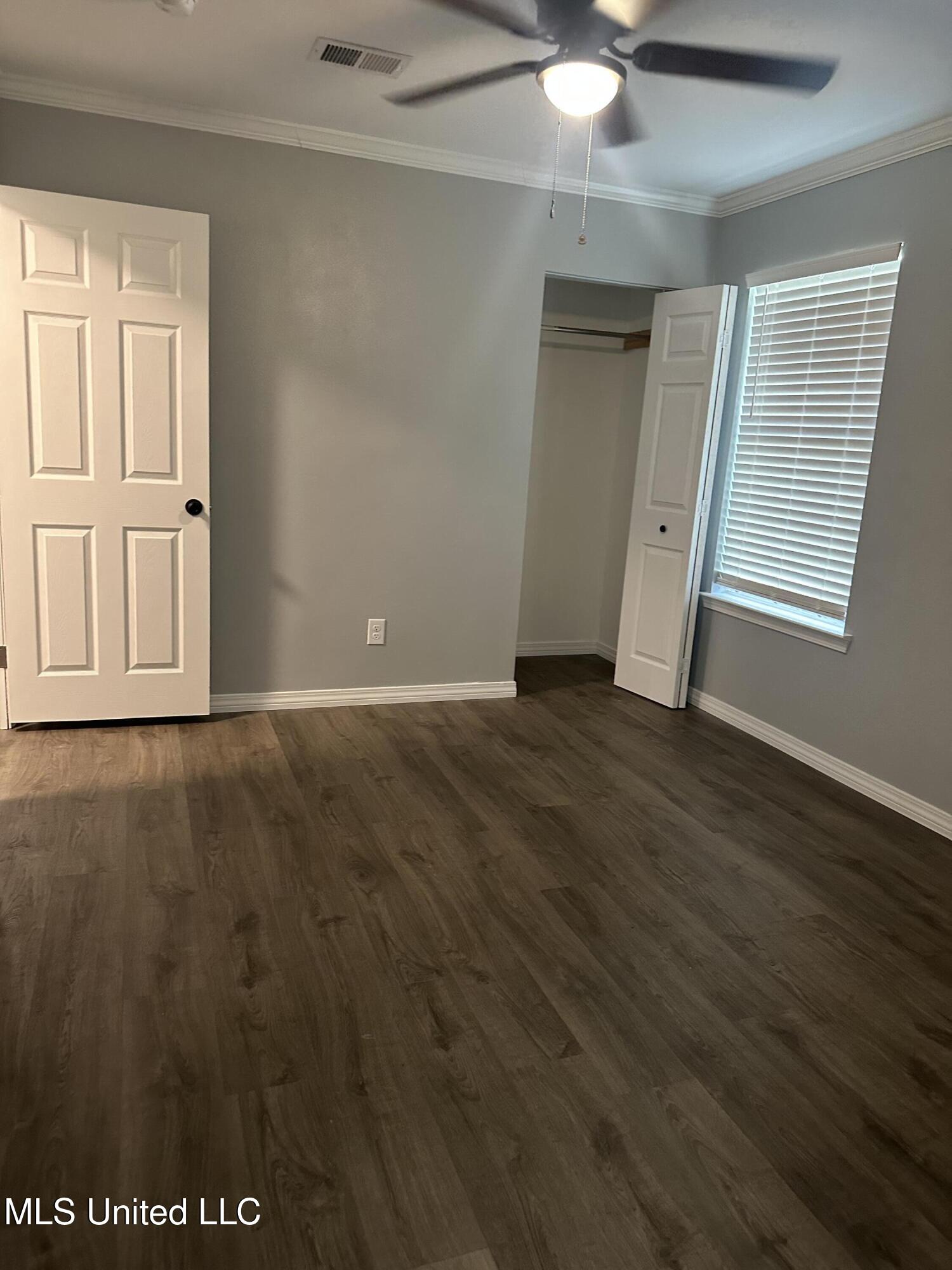 1113 Beach Avenue Property Photo 13
