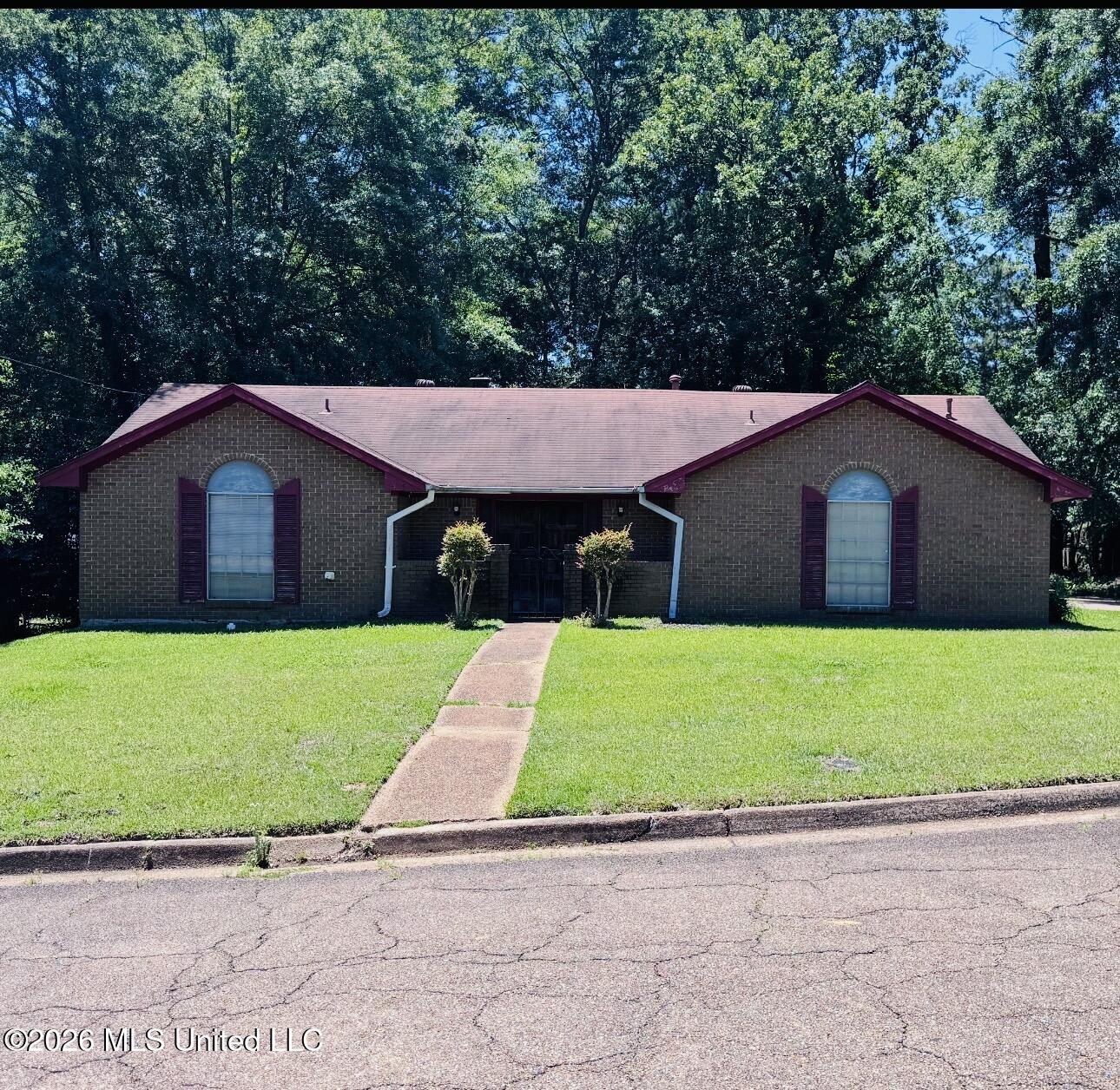 1225 Dardanelle Drive Property Photo 1