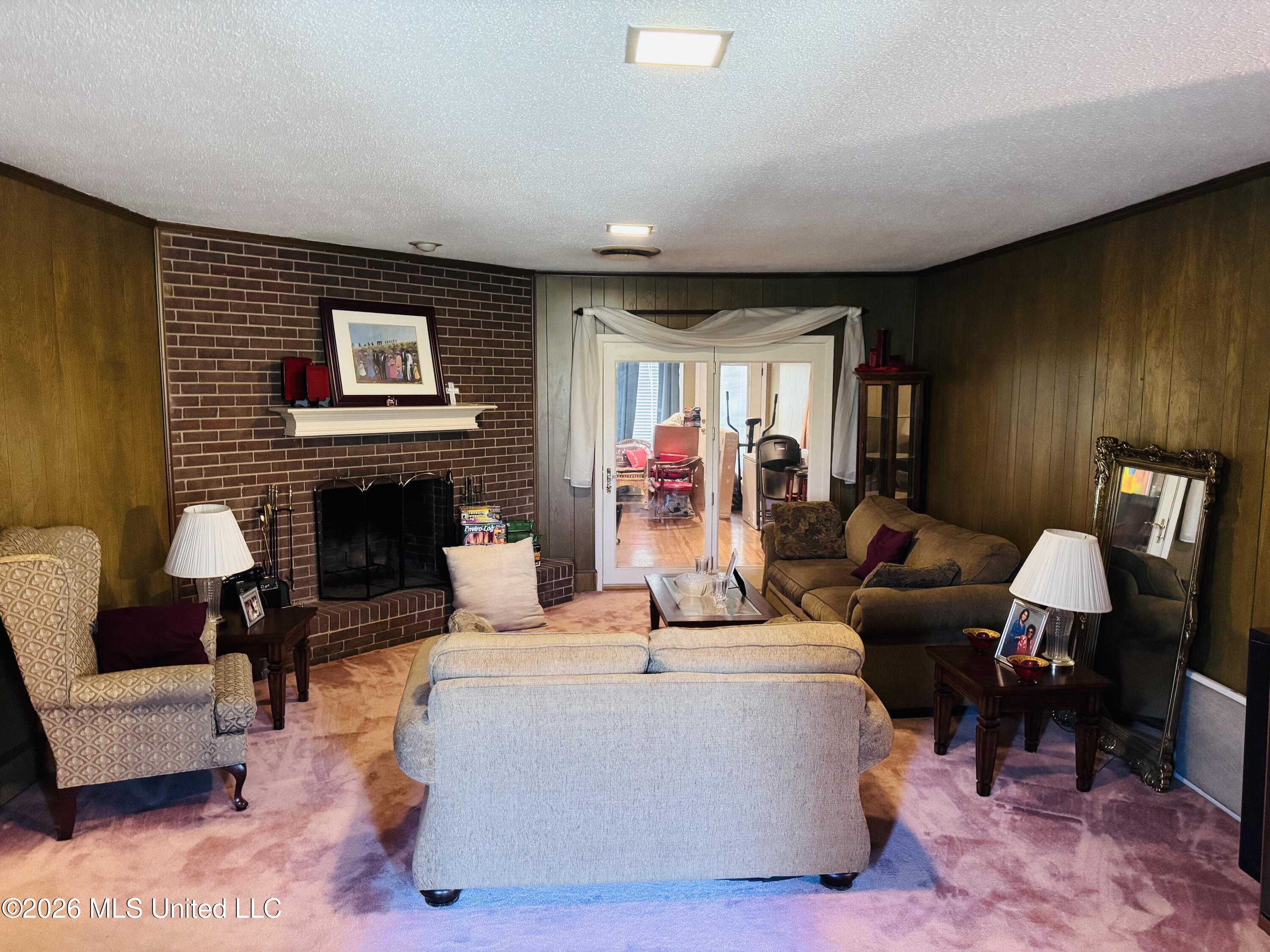 1225 Dardanelle Drive Property Photo 3