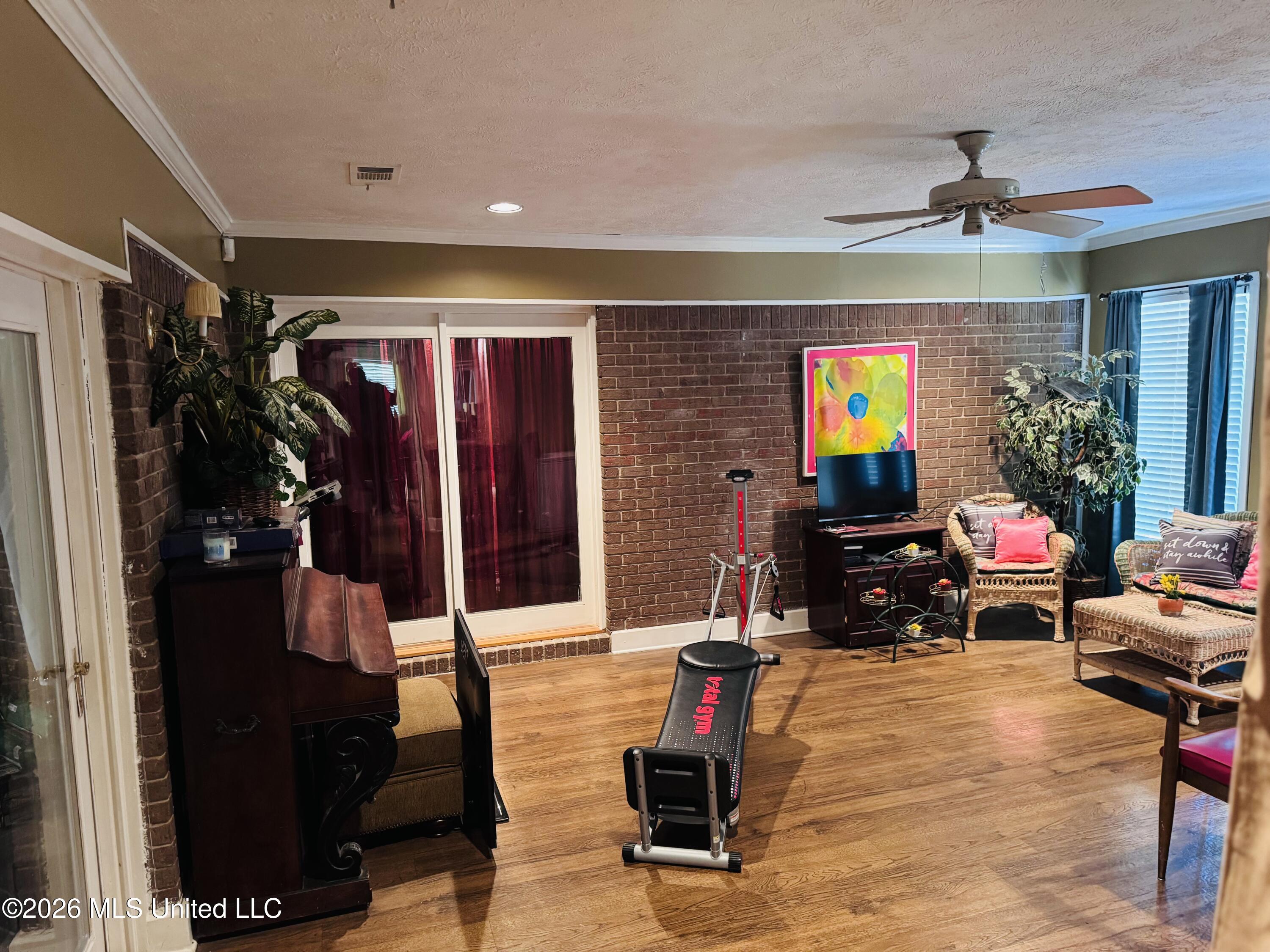 1225 Dardanelle Drive Property Photo 10