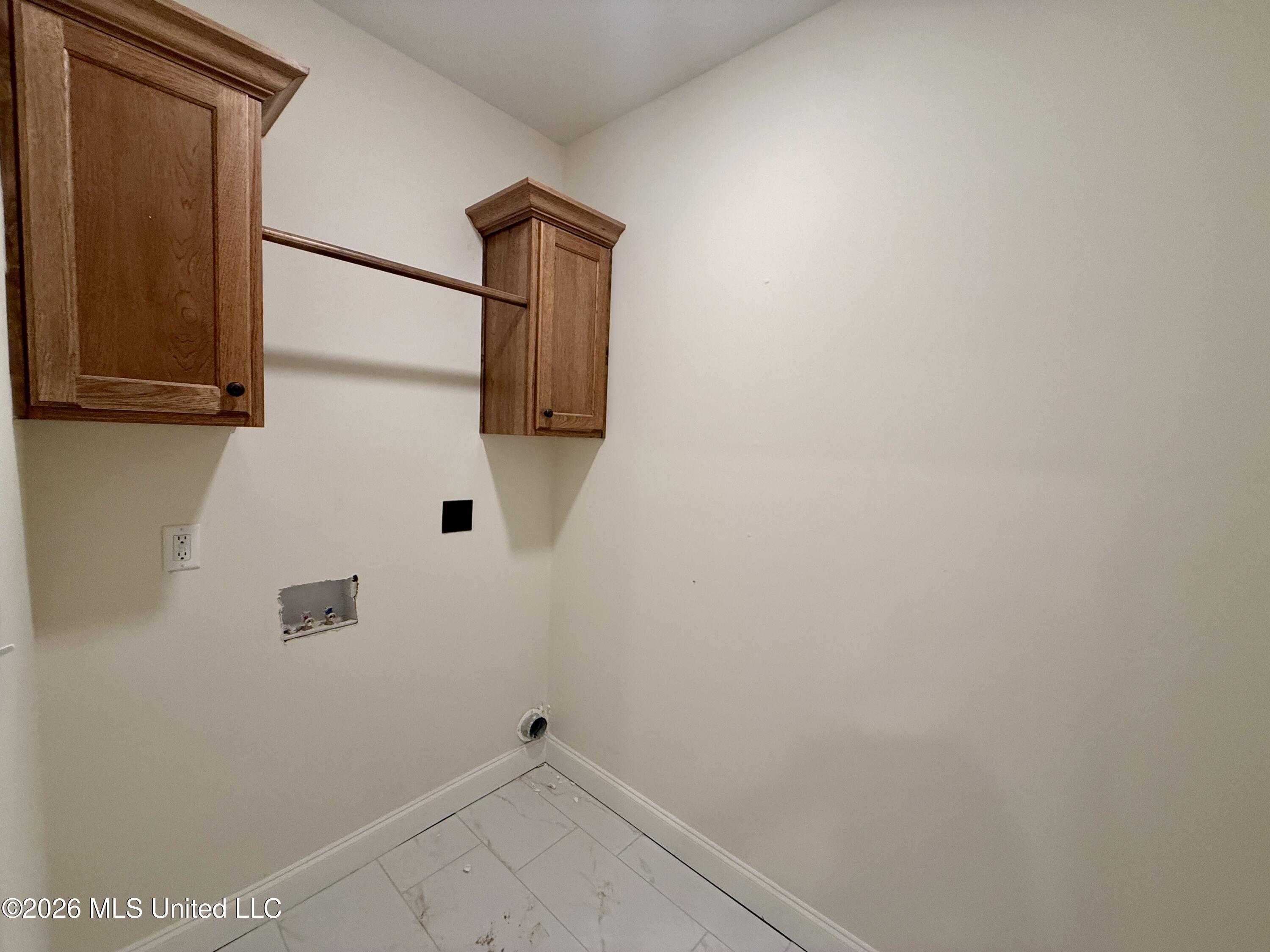 825 E Quitman Court Property Photo 17