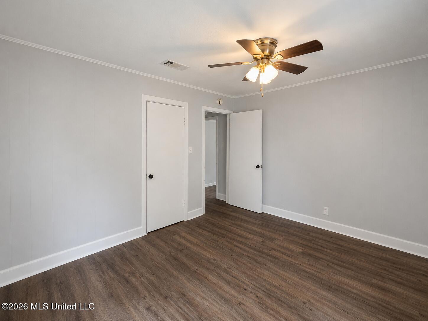 2208 Glendale Avenue Property Photo 7