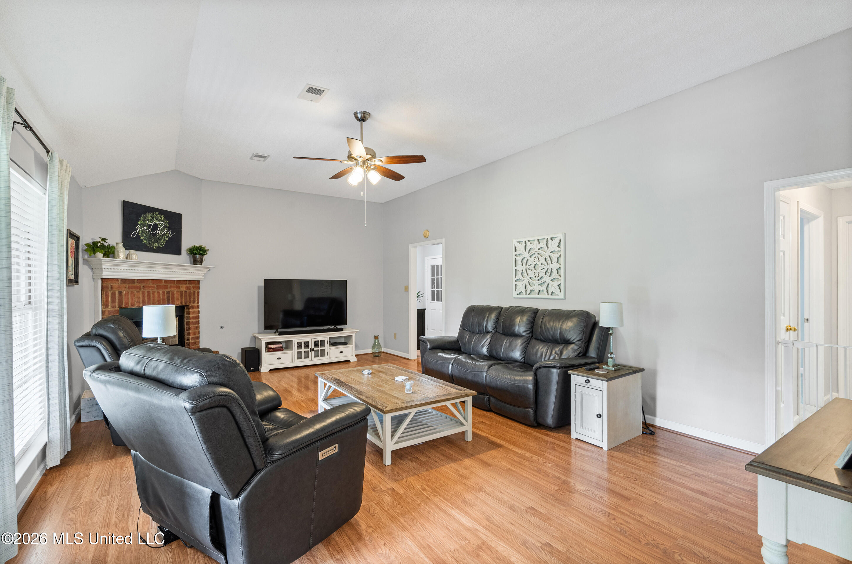 9321 Hickory Drive Property Photo 8