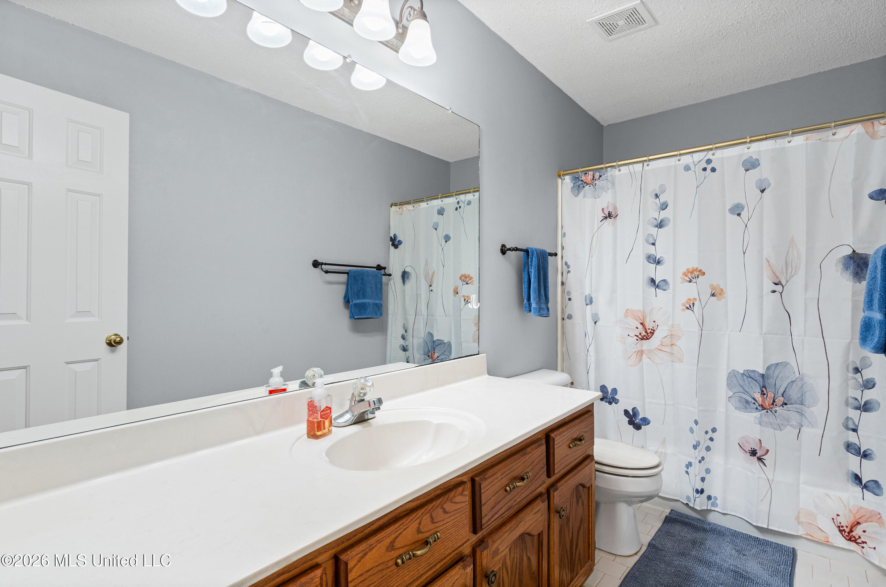 9321 Hickory Drive Property Photo 14
