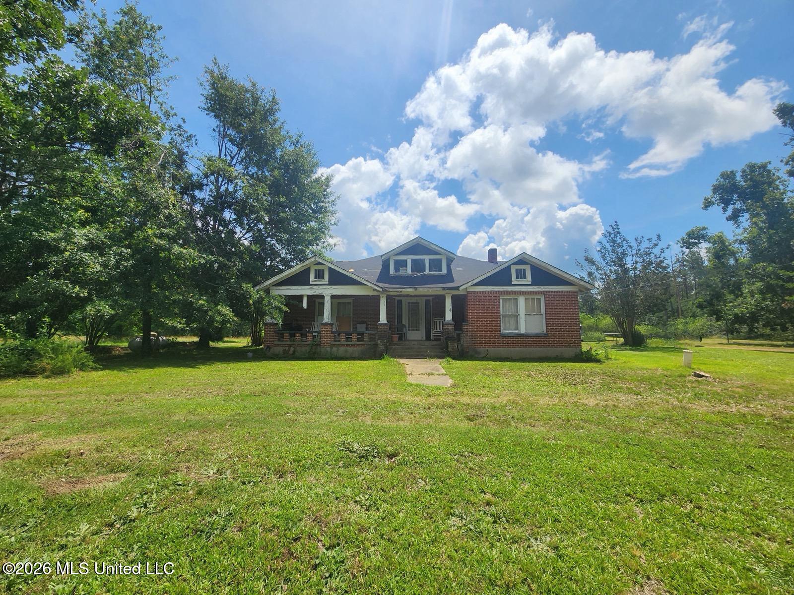 604 County Road 363 Property Photo 1