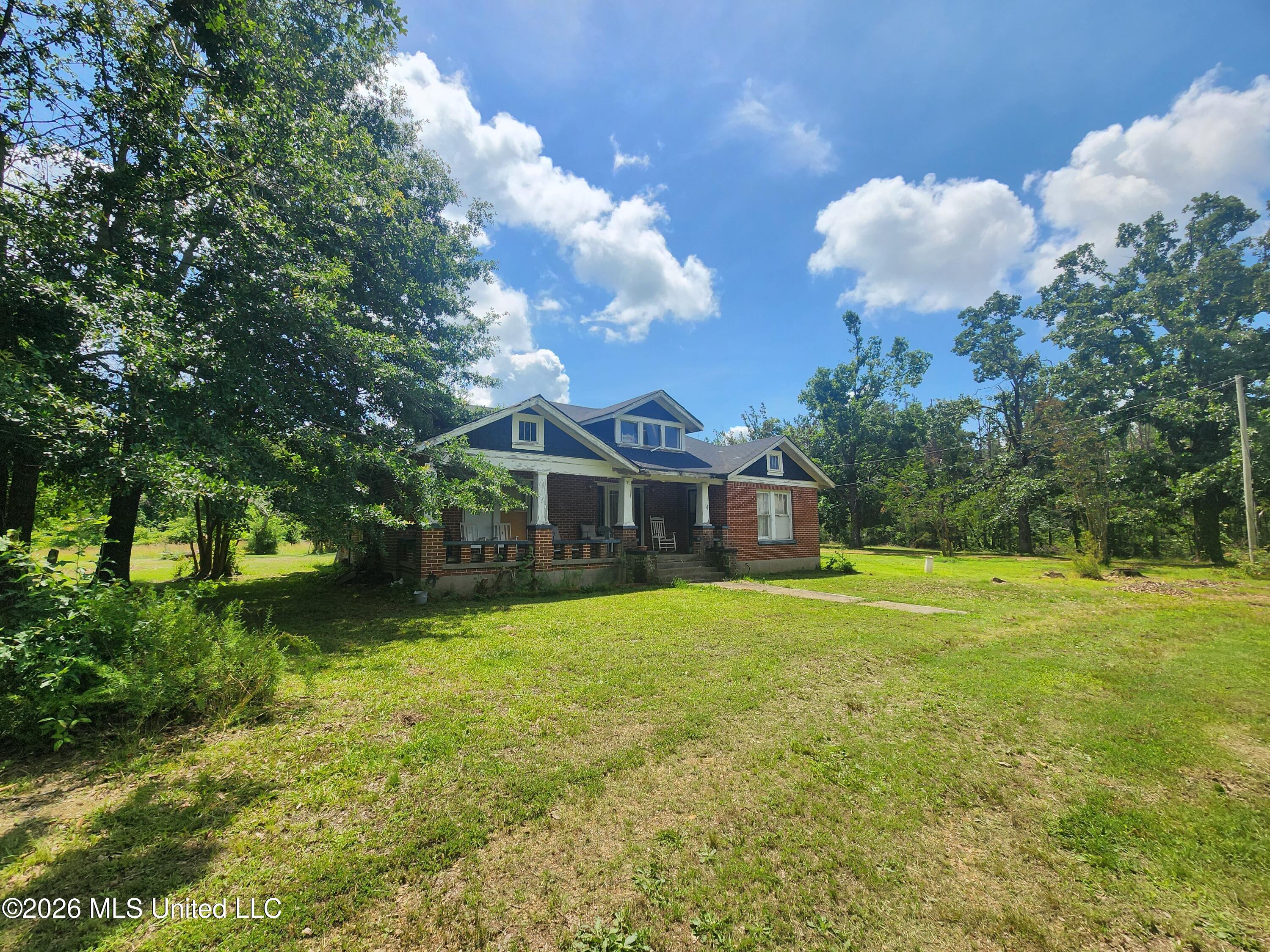 604 County Road 363 Property Photo 2