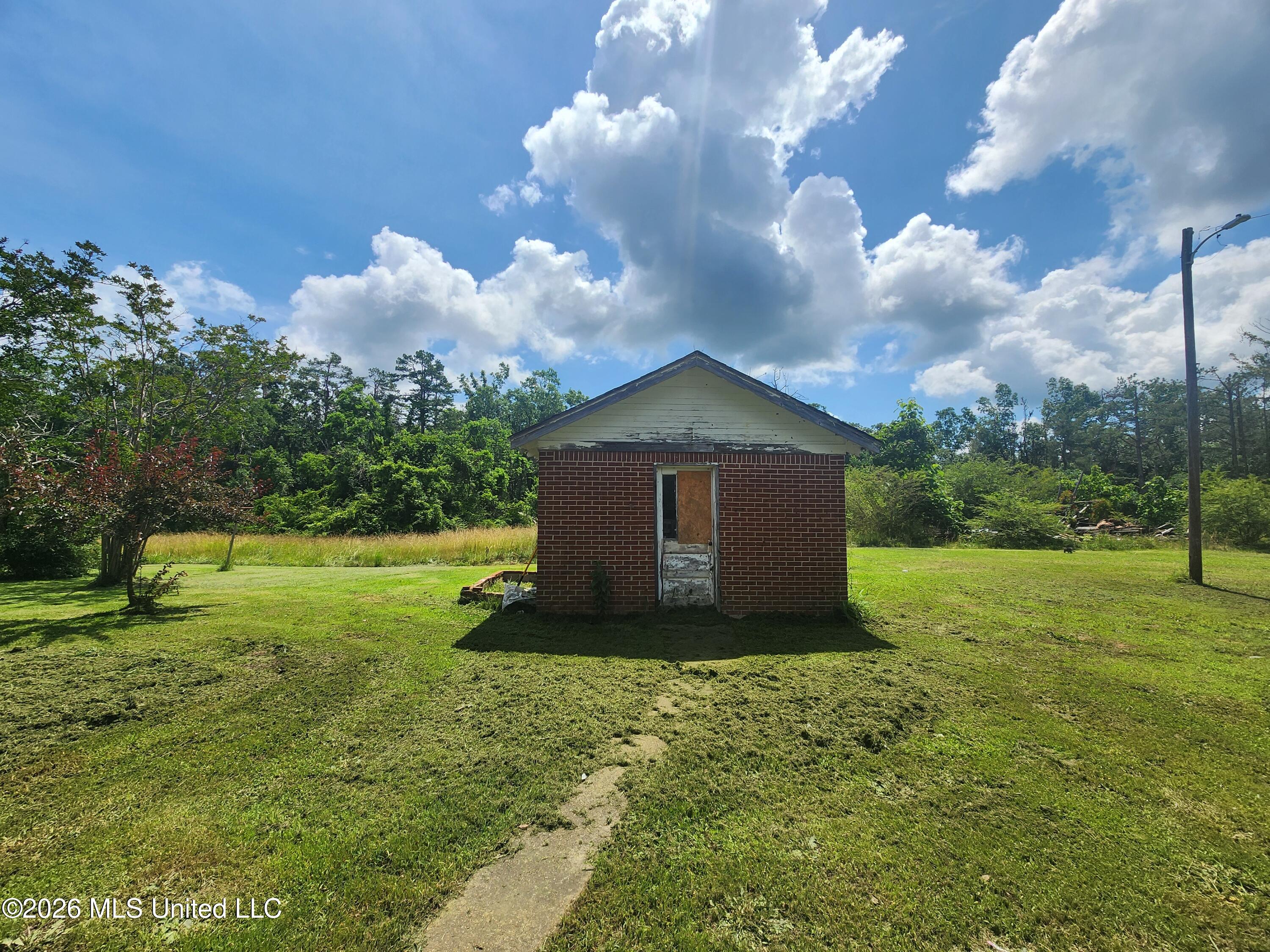 604 County Road 363 Property Photo 19