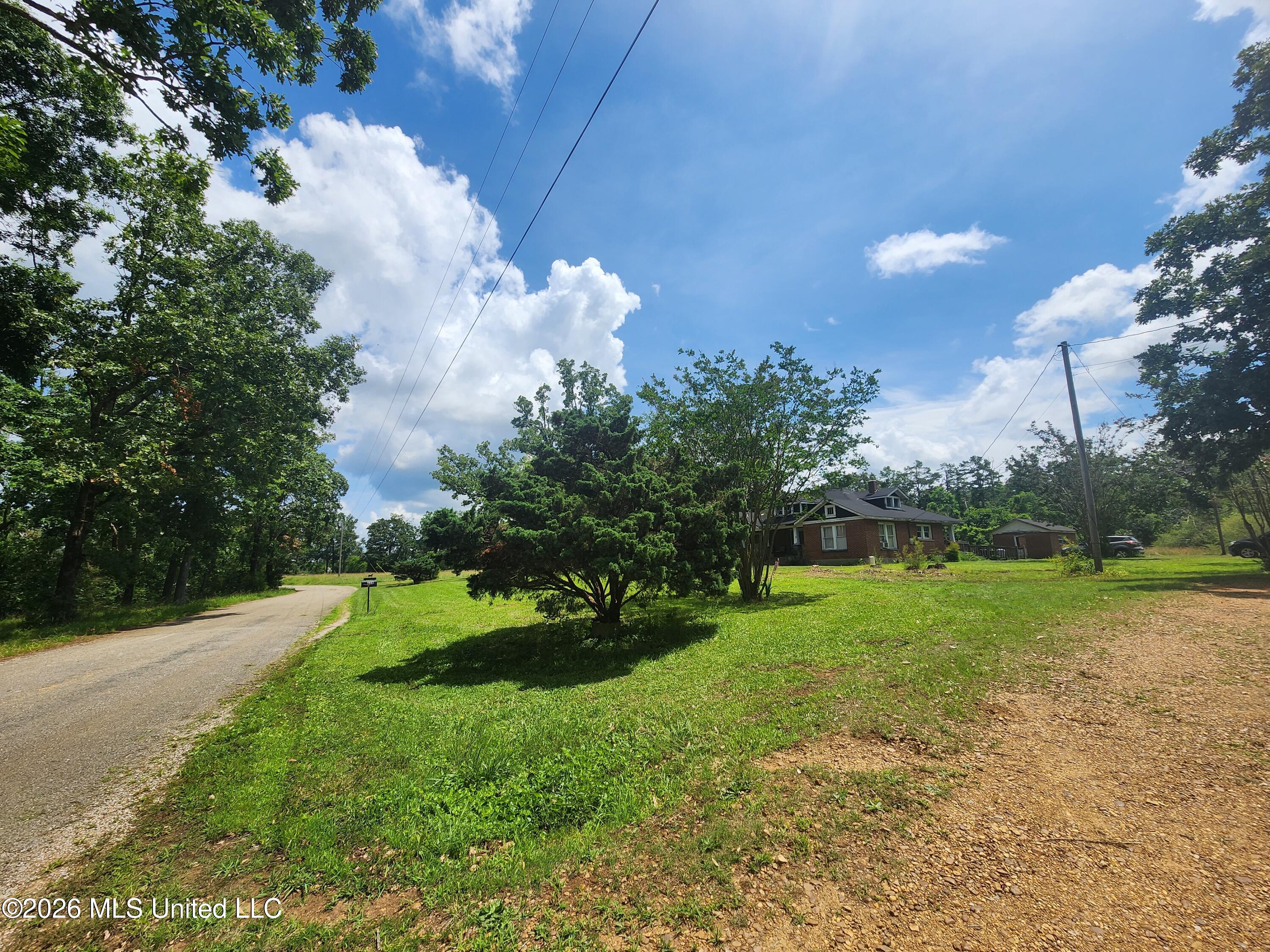 604 County Road 363 Property Photo 23