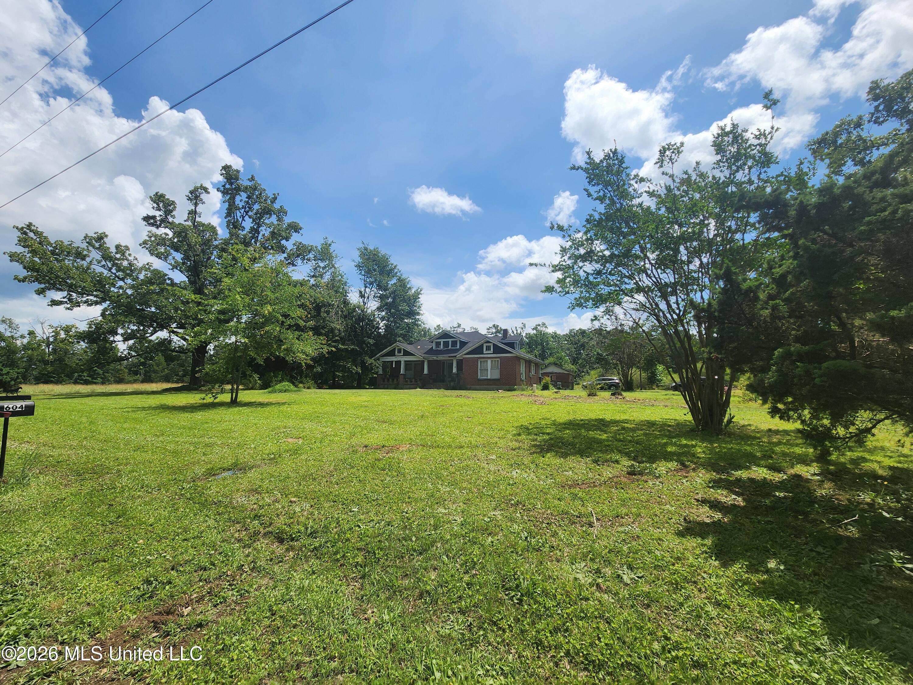 604 County Road 363 Property Photo 25