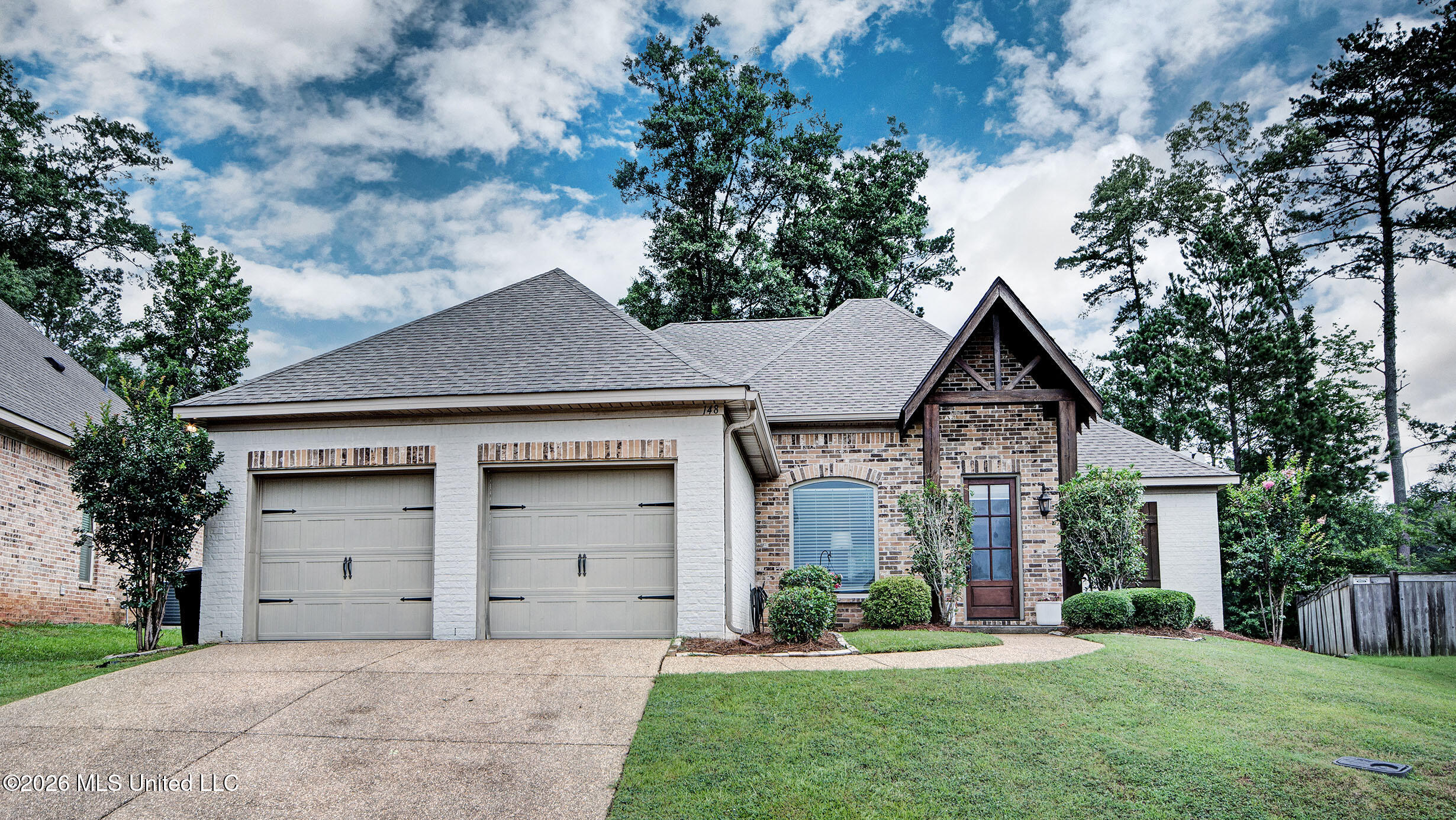 148 Provonce Park Property Photo 2
