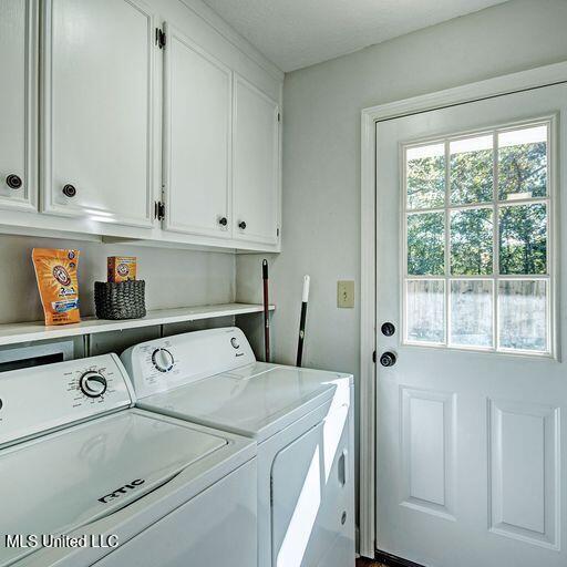 317 Peach Orchard Drive Property Photo 7