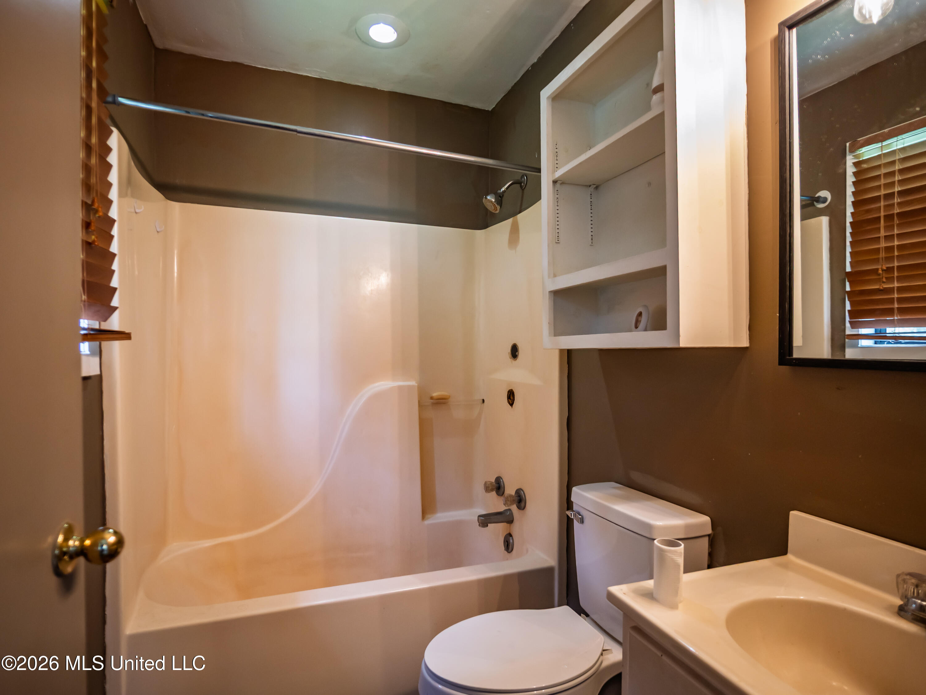 2139 Cold Springs Road Property Photo 17