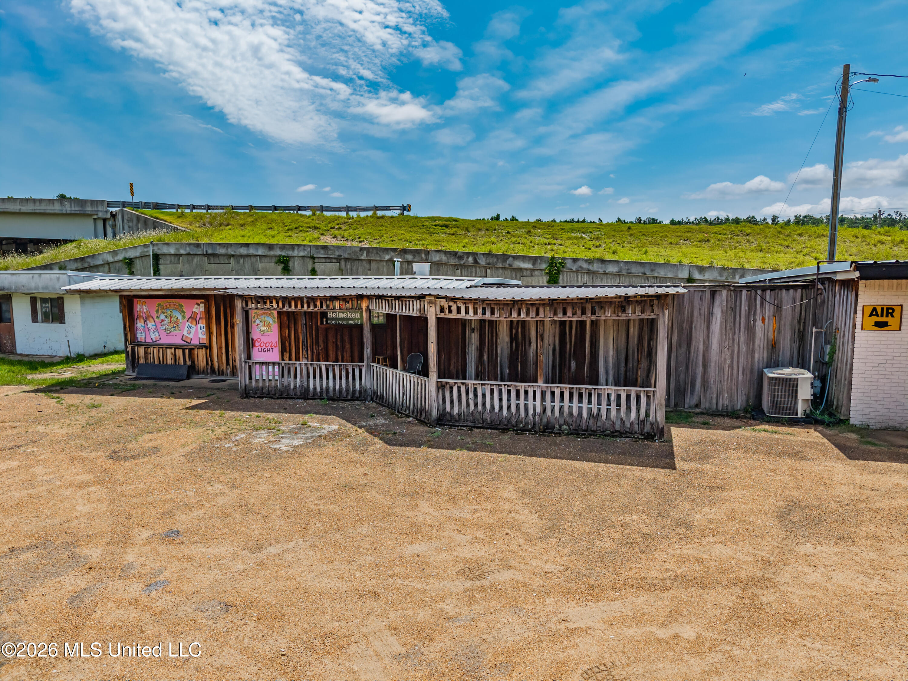 80 Broadway Street Property Photo 4