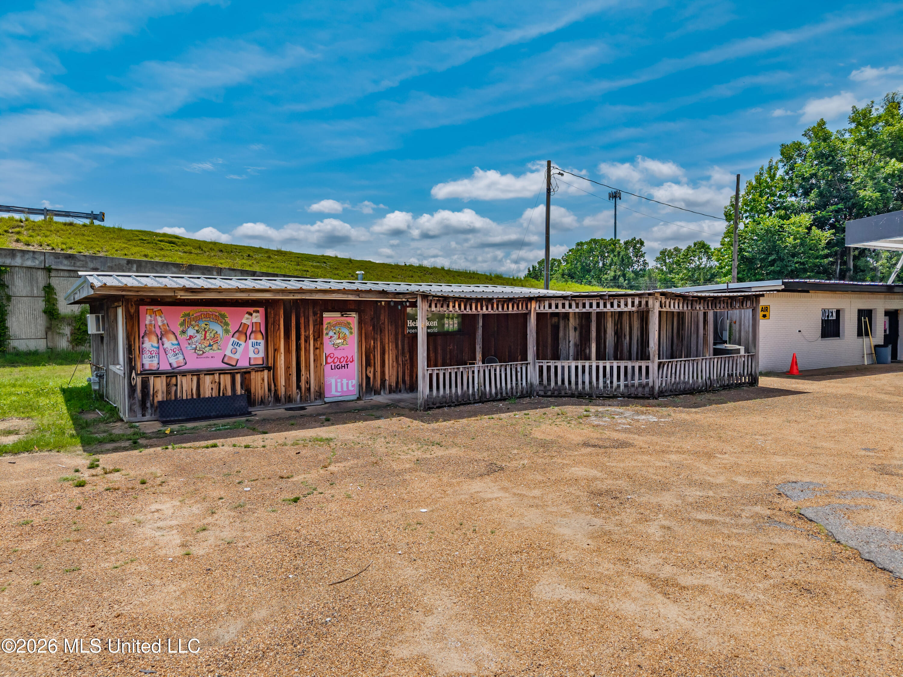 80 Broadway Street Property Photo 5