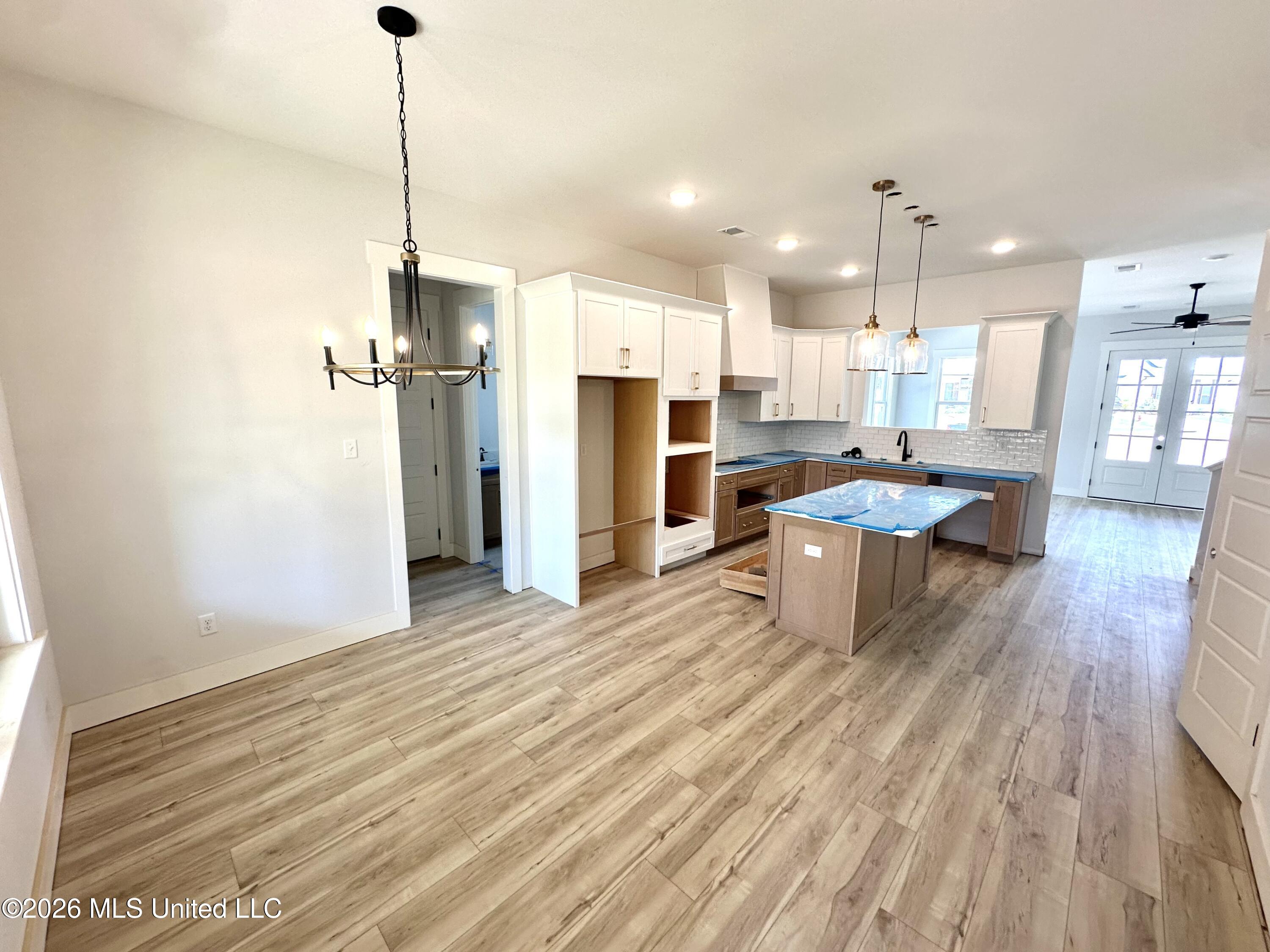 3833 Camborne Lane Property Photo 3