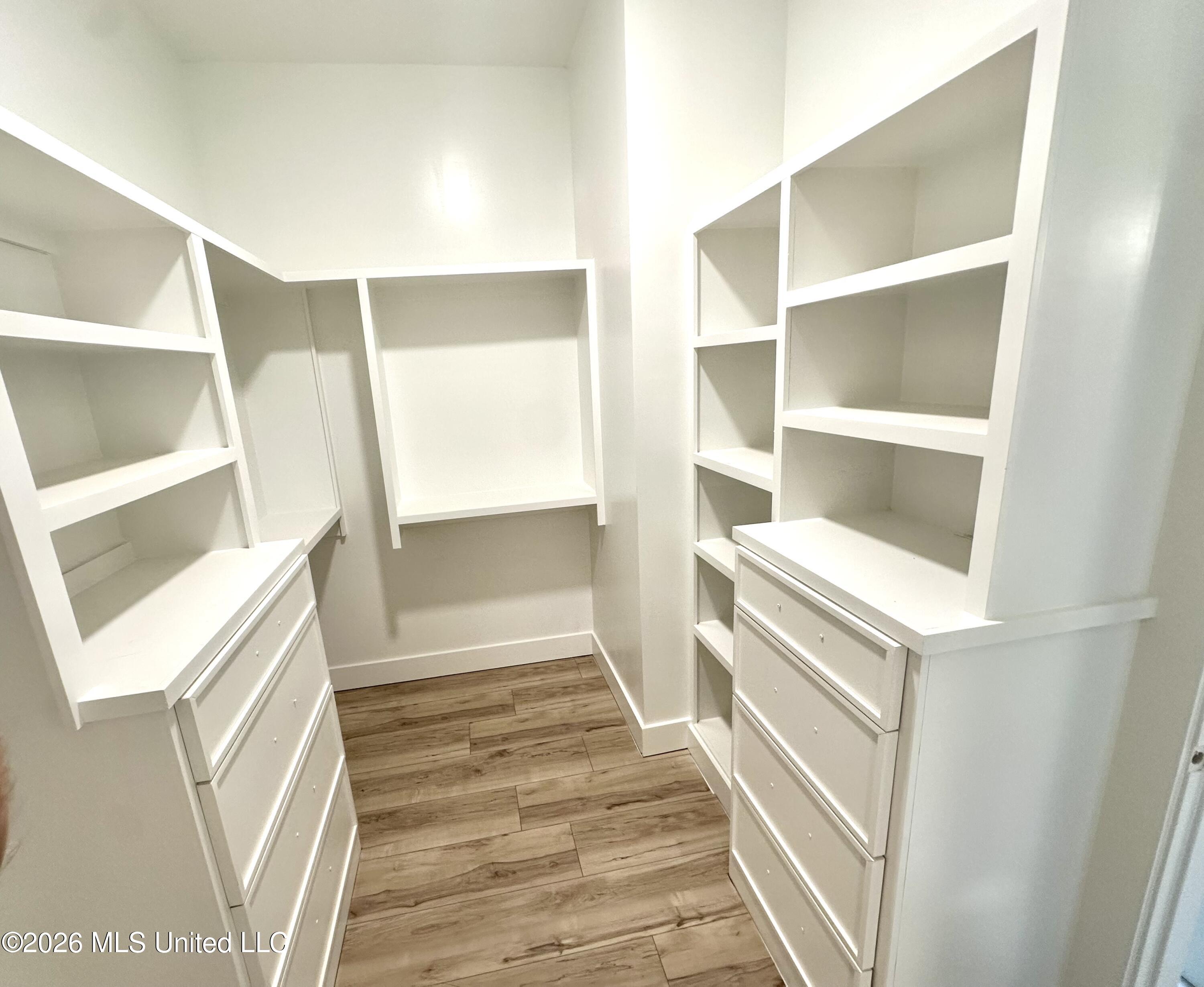 3833 Camborne Lane Property Photo 10