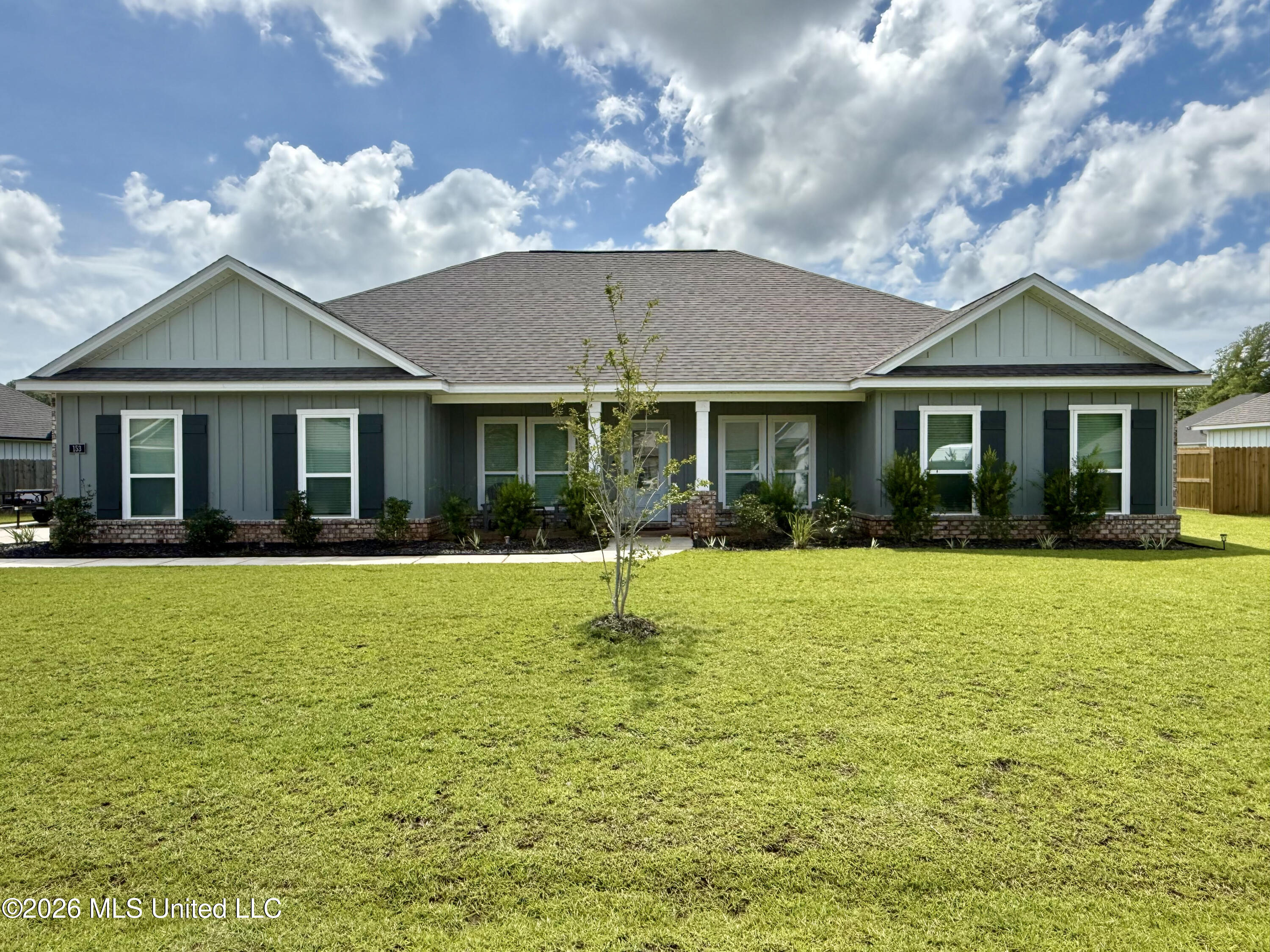 153 Firefly Drive Property Photo 1