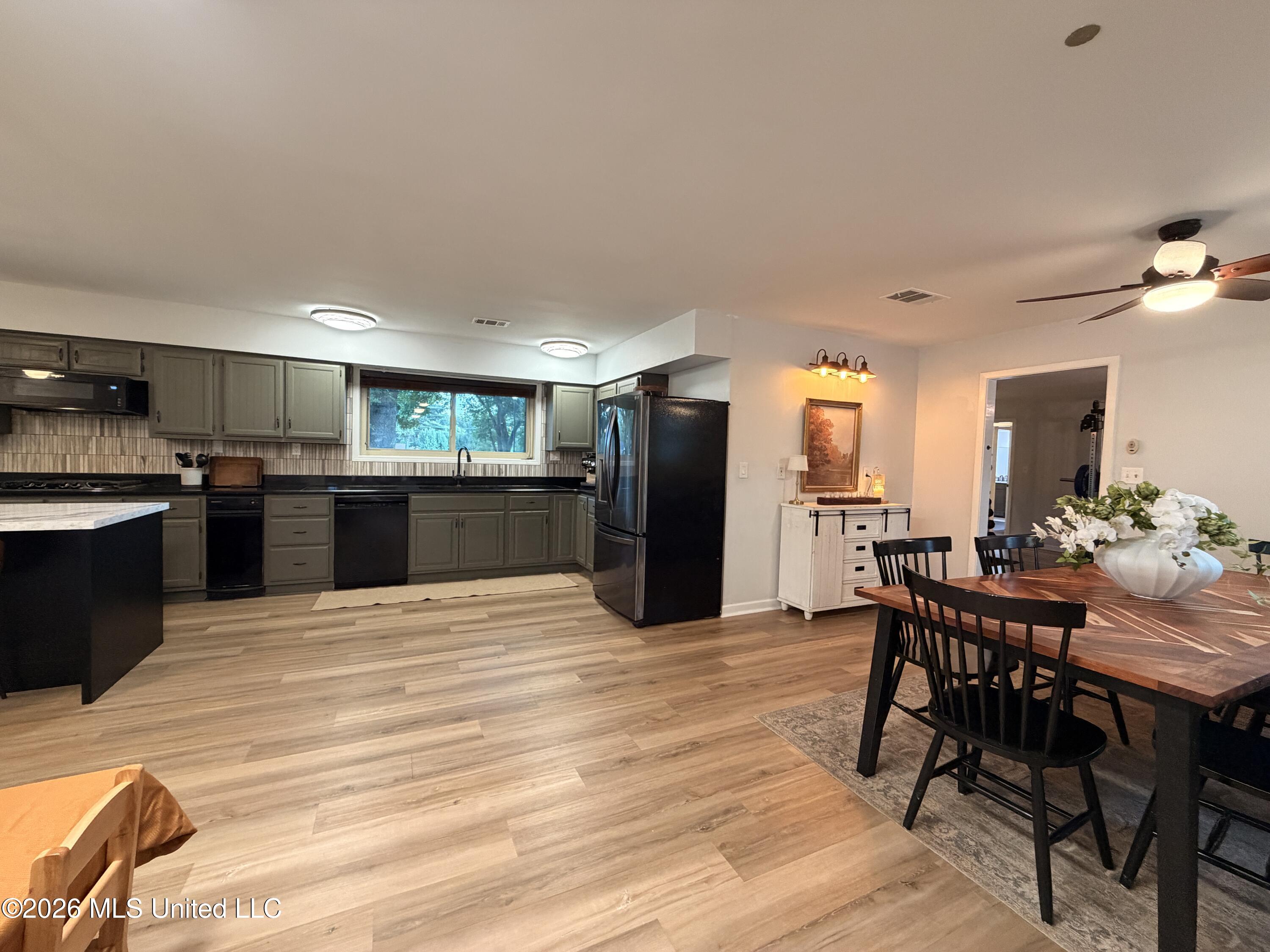 4480 Douglas Drive Property Photo 35