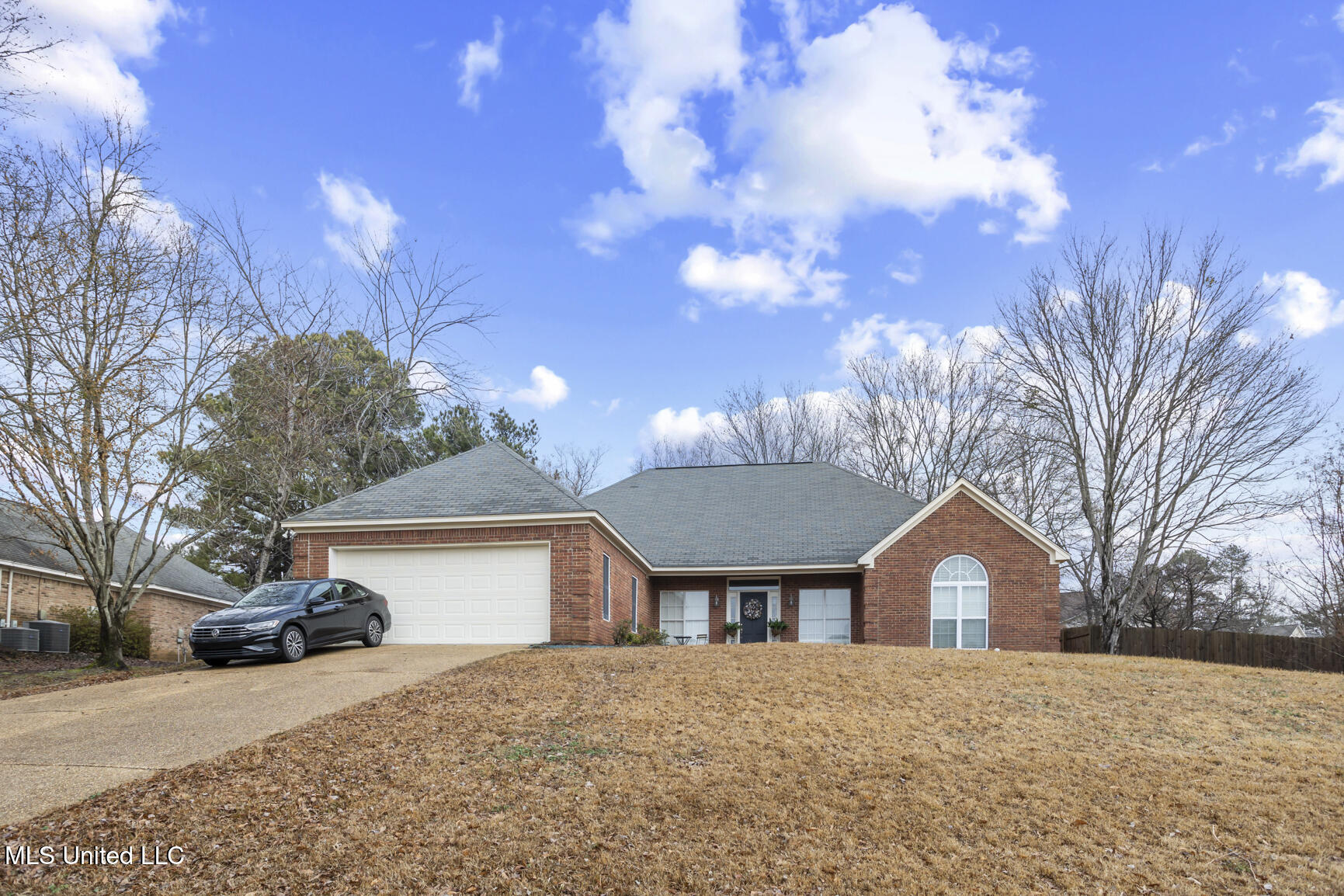 106 Brittany Way Property Photo 1