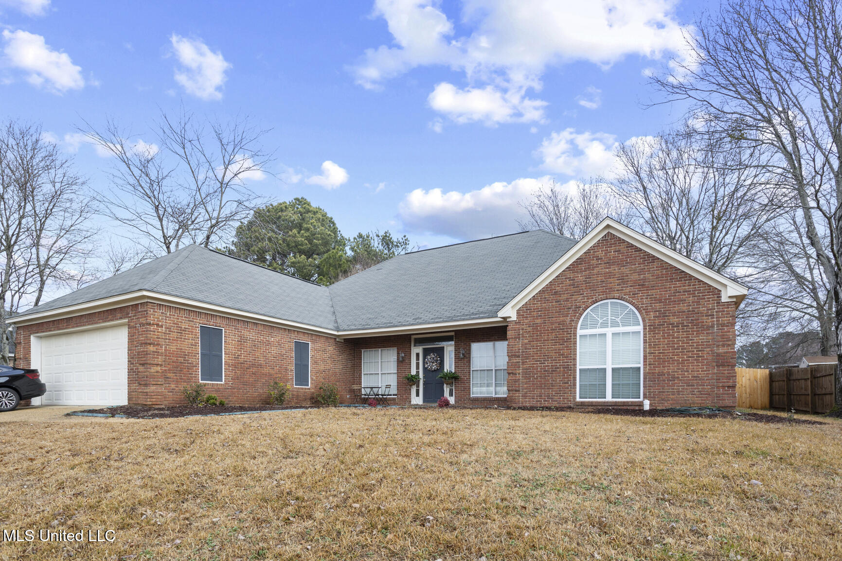 106 Brittany Way Property Photo 2