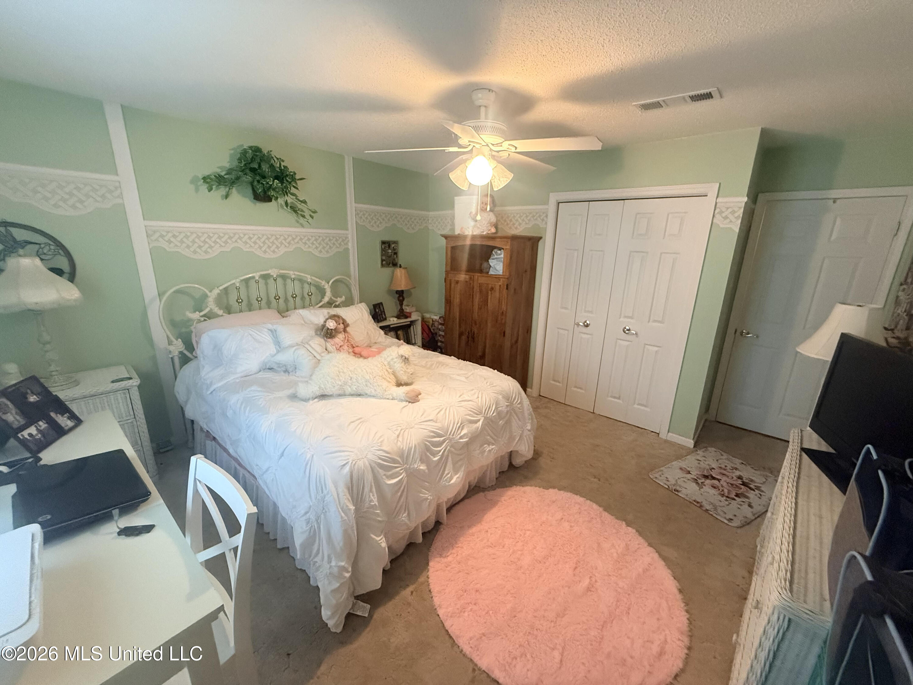 325 Westview Drive Property Photo 14