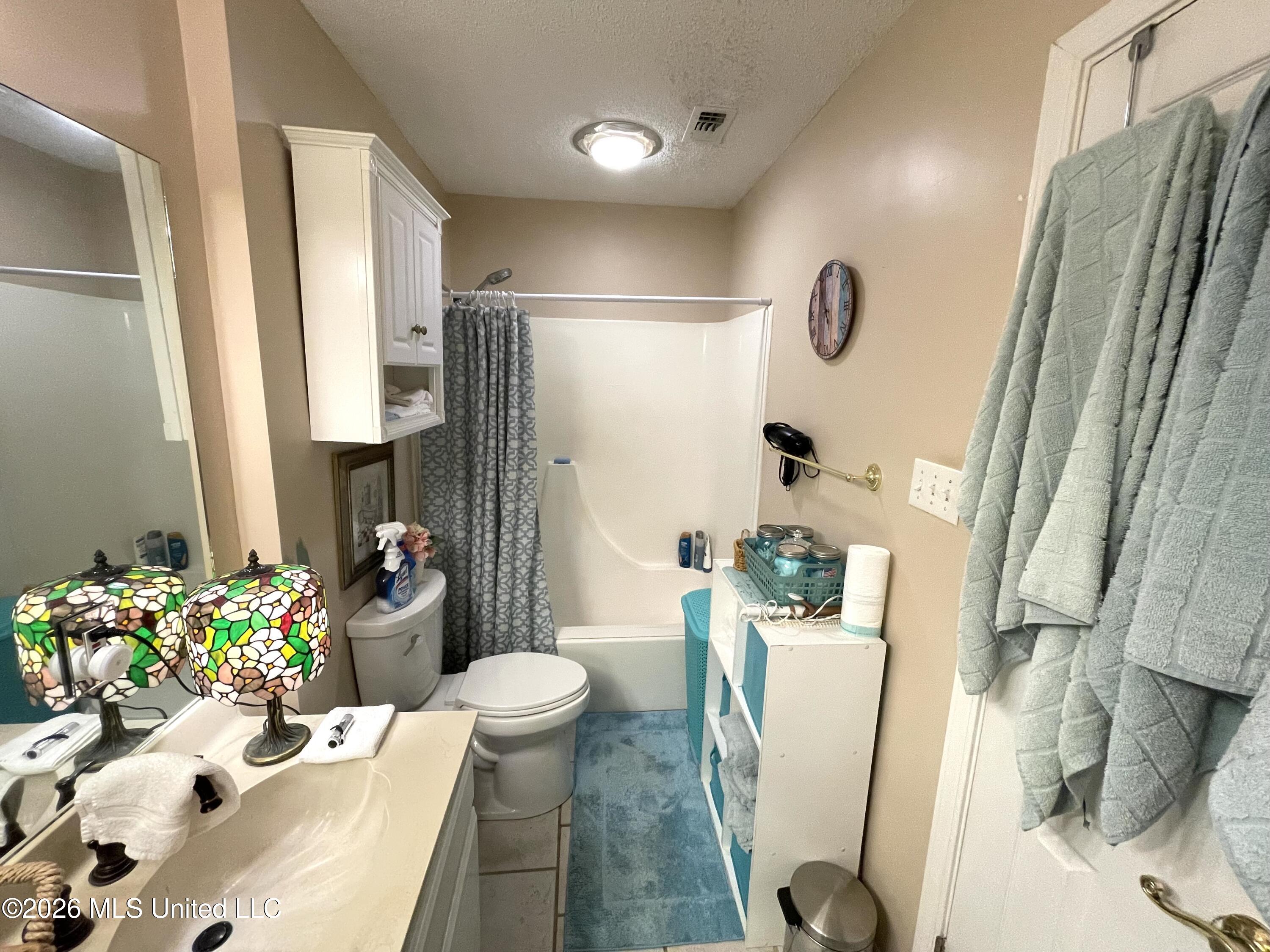 325 Westview Drive Property Photo 17