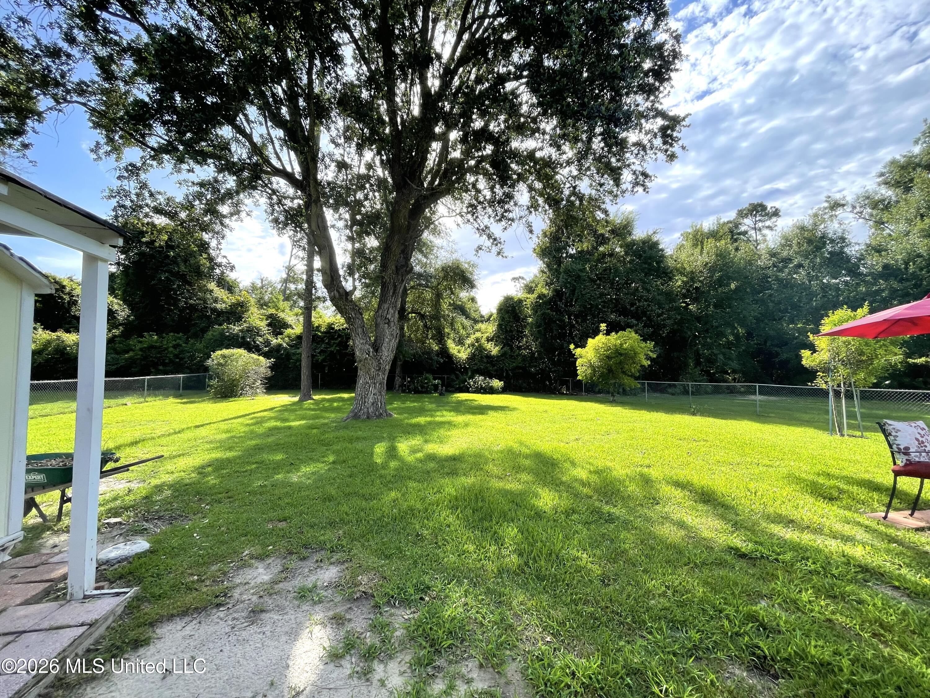 325 Westview Drive Property Photo 23