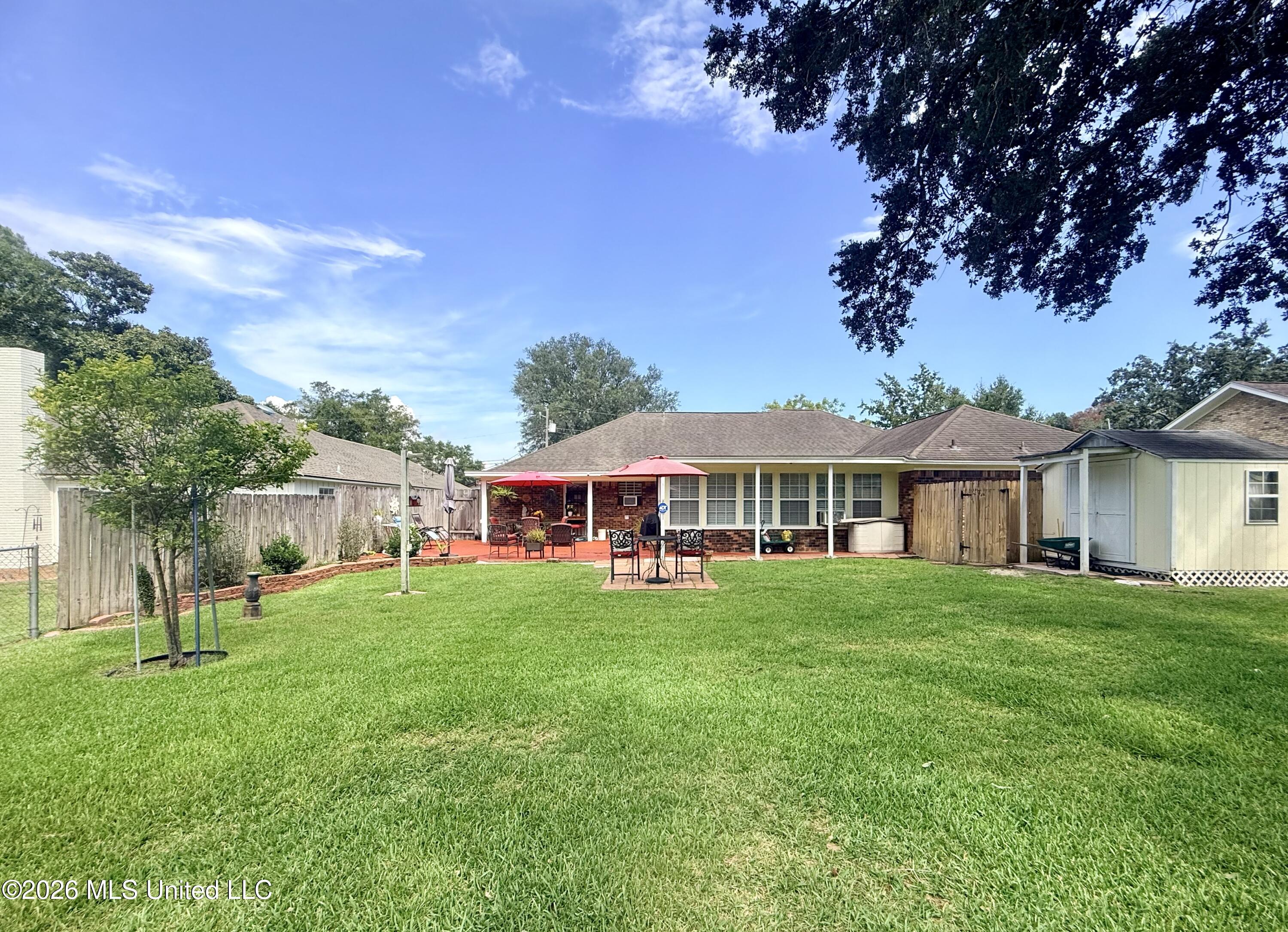 325 Westview Drive Property Photo 24